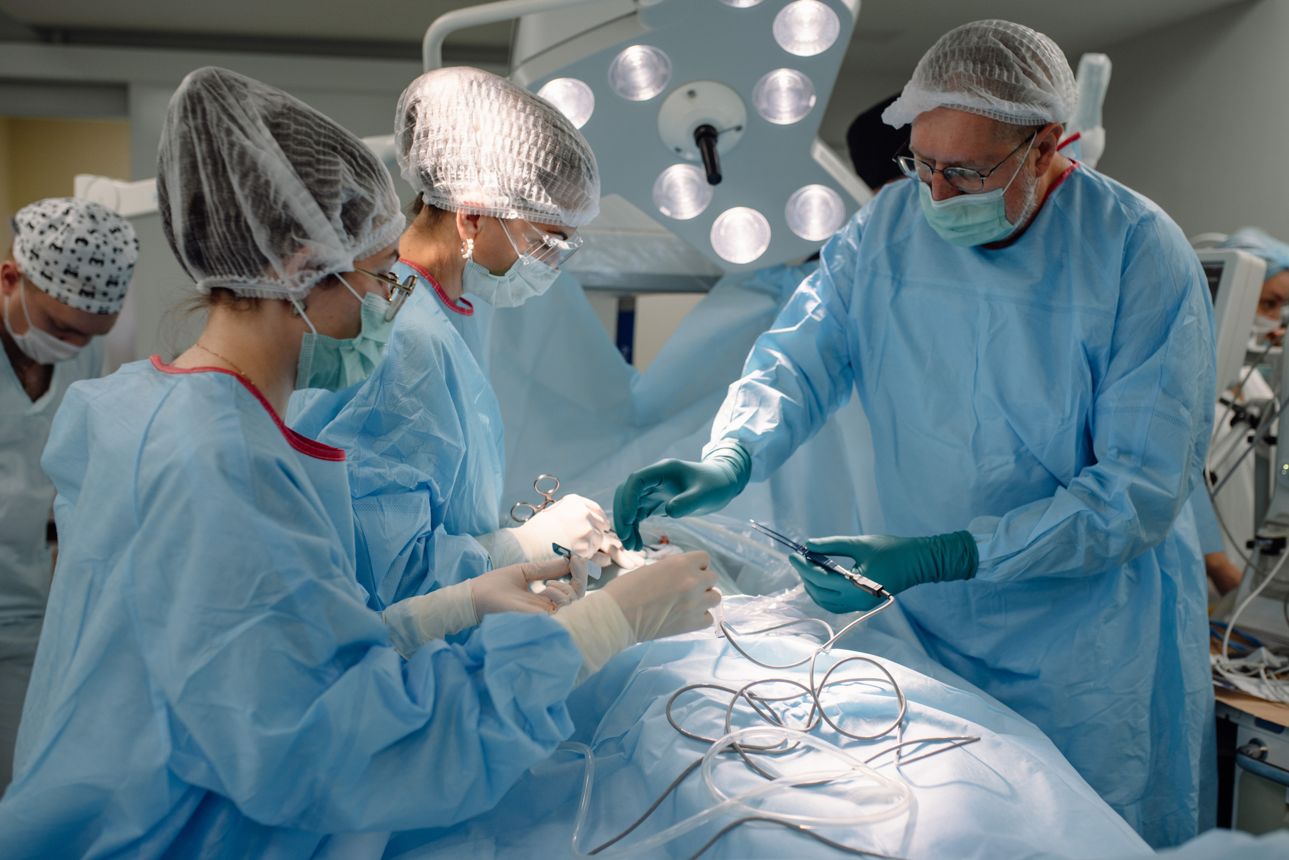 Репортаж из операционной ЧОКЦОиЯМ. Портретный фотограф в Ереване и Челябинске Шаханская Ольга