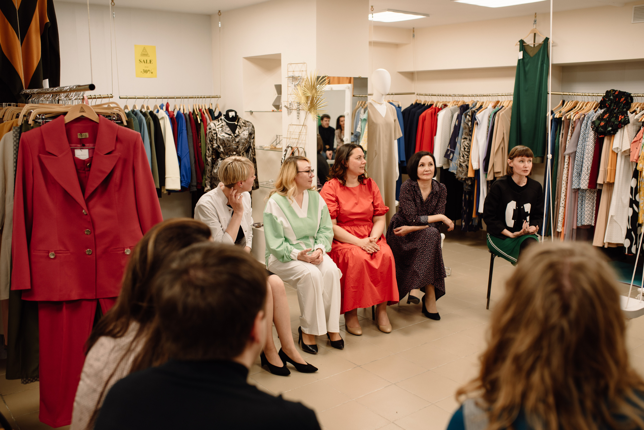 Спектакль-вербатим актёрской студии «Всё цензурно». Портретный фотограф в Ереване и Челябинске Шаханская Ольга