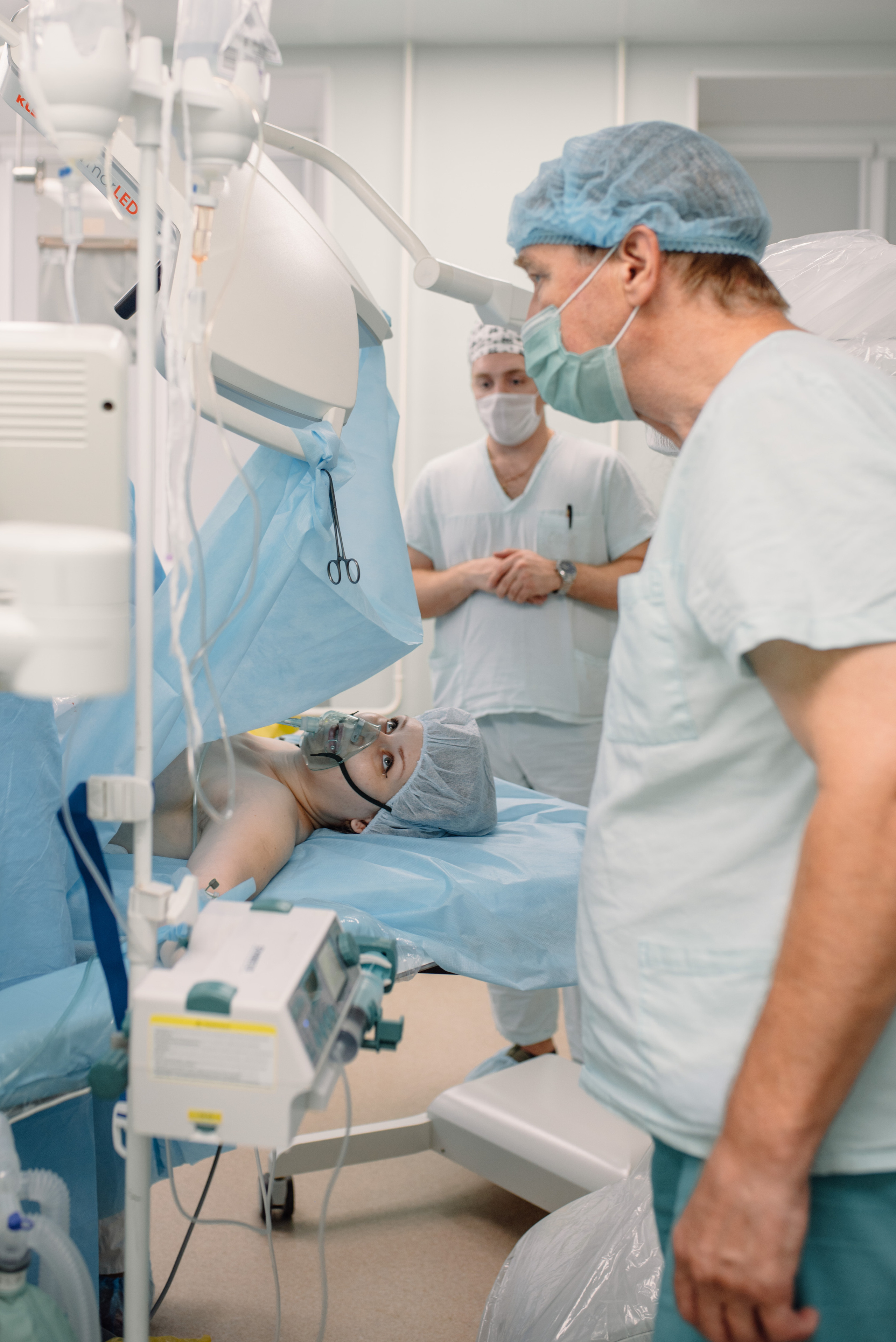 Репортаж из операционной ЧОКЦОиЯМ. Портретный фотограф в Ереване и Челябинске Шаханская Ольга