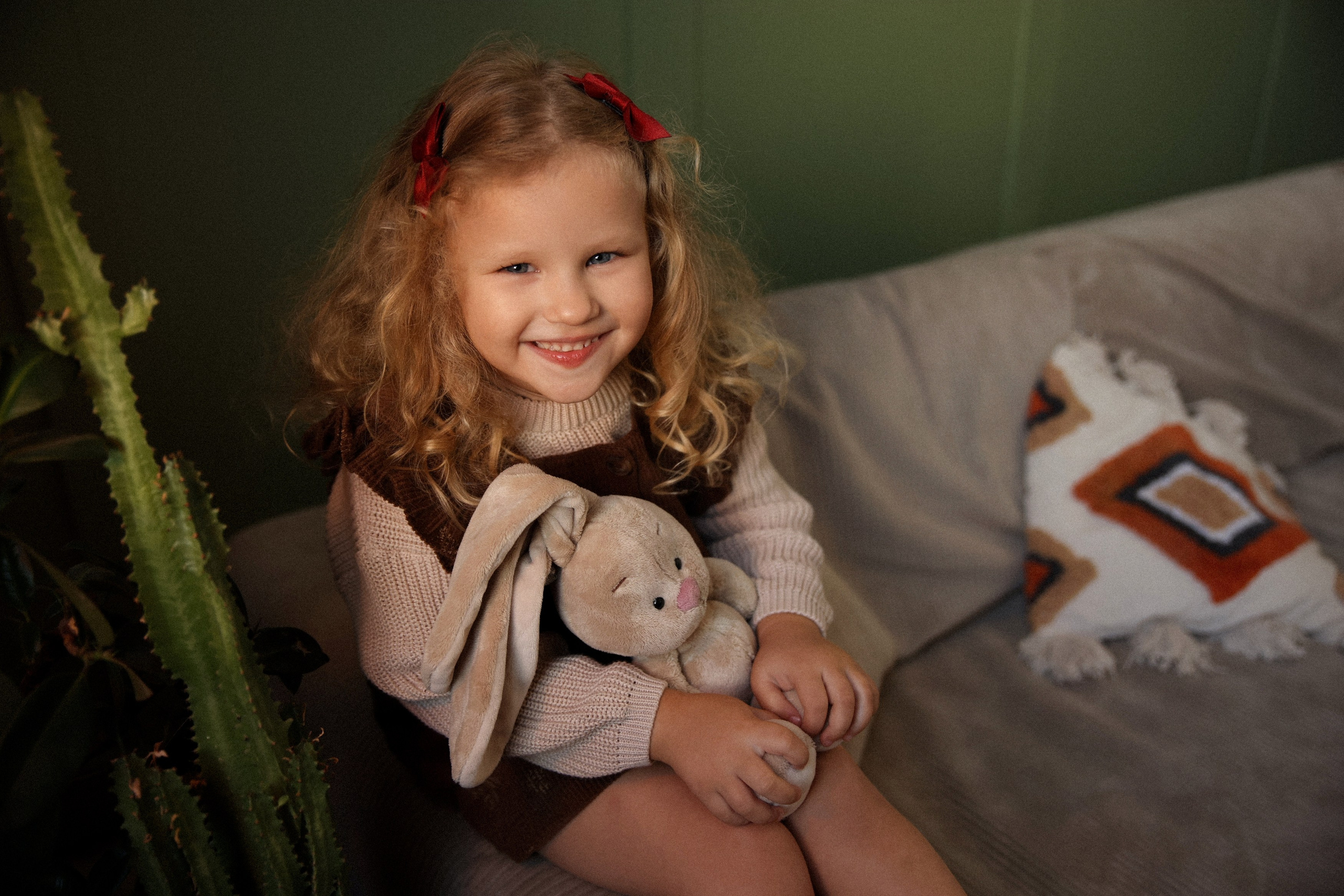 Мама и дочка фотосессия в студии. Фотограф Владимир Москва