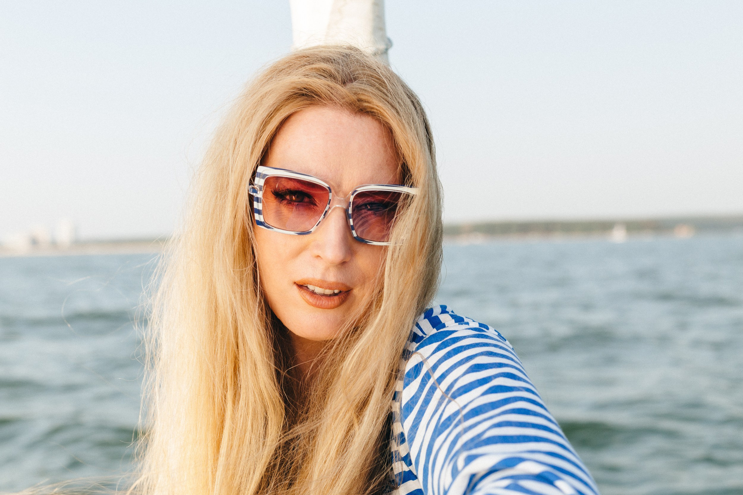 Групповая фотосессия в коттедже. Портретный и репортажный фотограф. Мыльников Илья