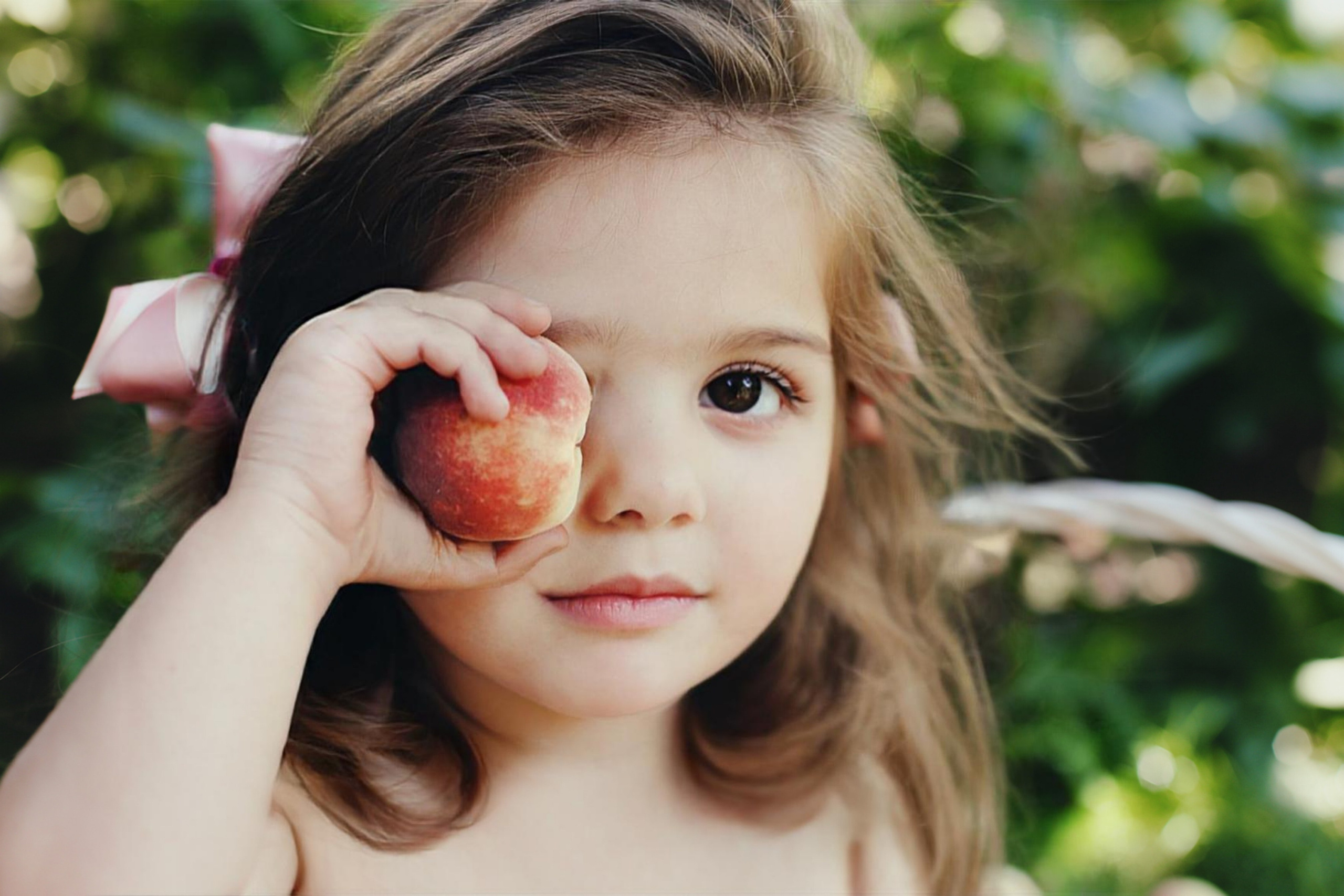 Эмили. Персики. Фотограф Пирумян Анна. г. Сургут, г. Воронеж
