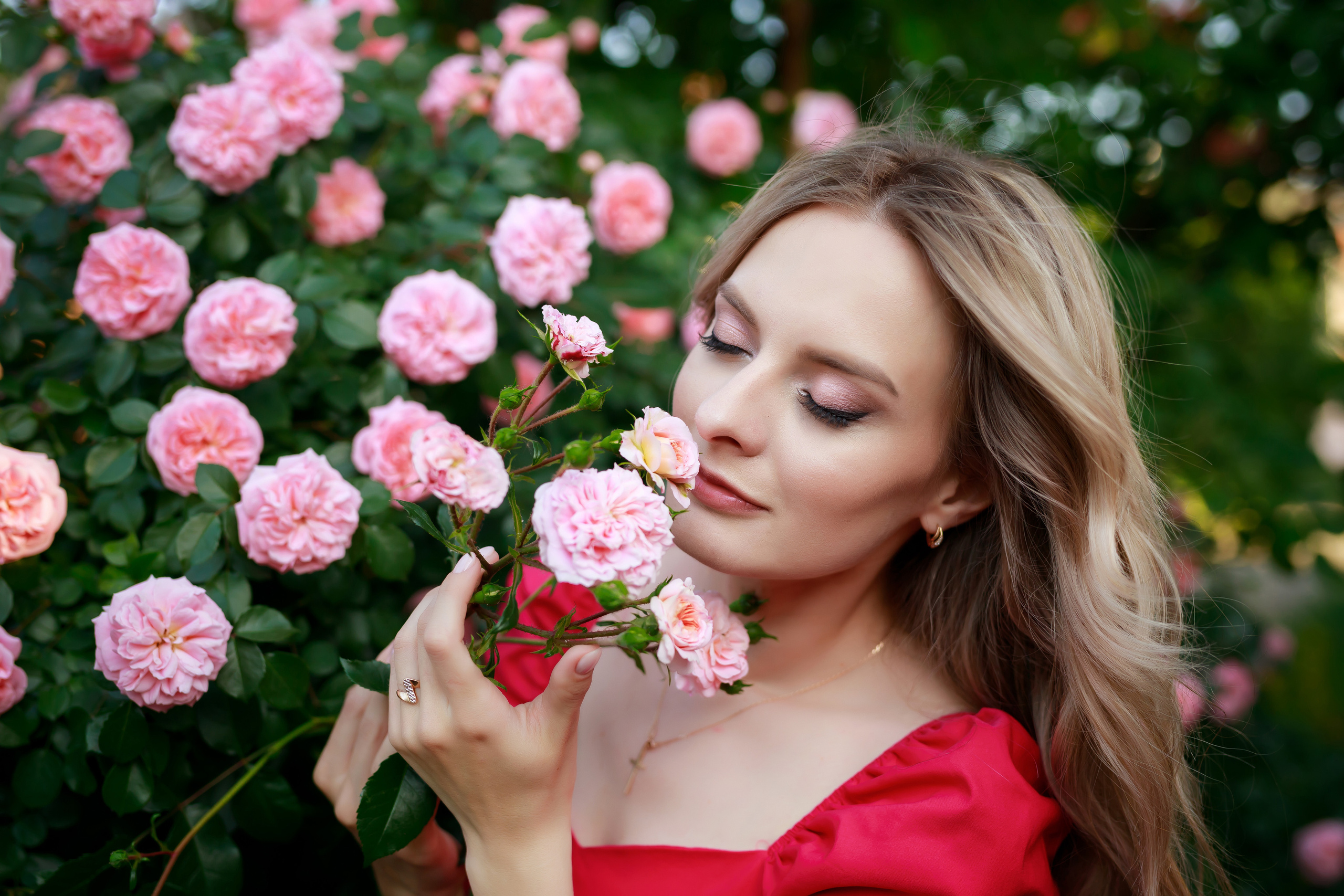 Индивидуальные фотосессии для девушек. Свадебный и семейный фотограф в г. Майкопе (выезд по республике и краю)