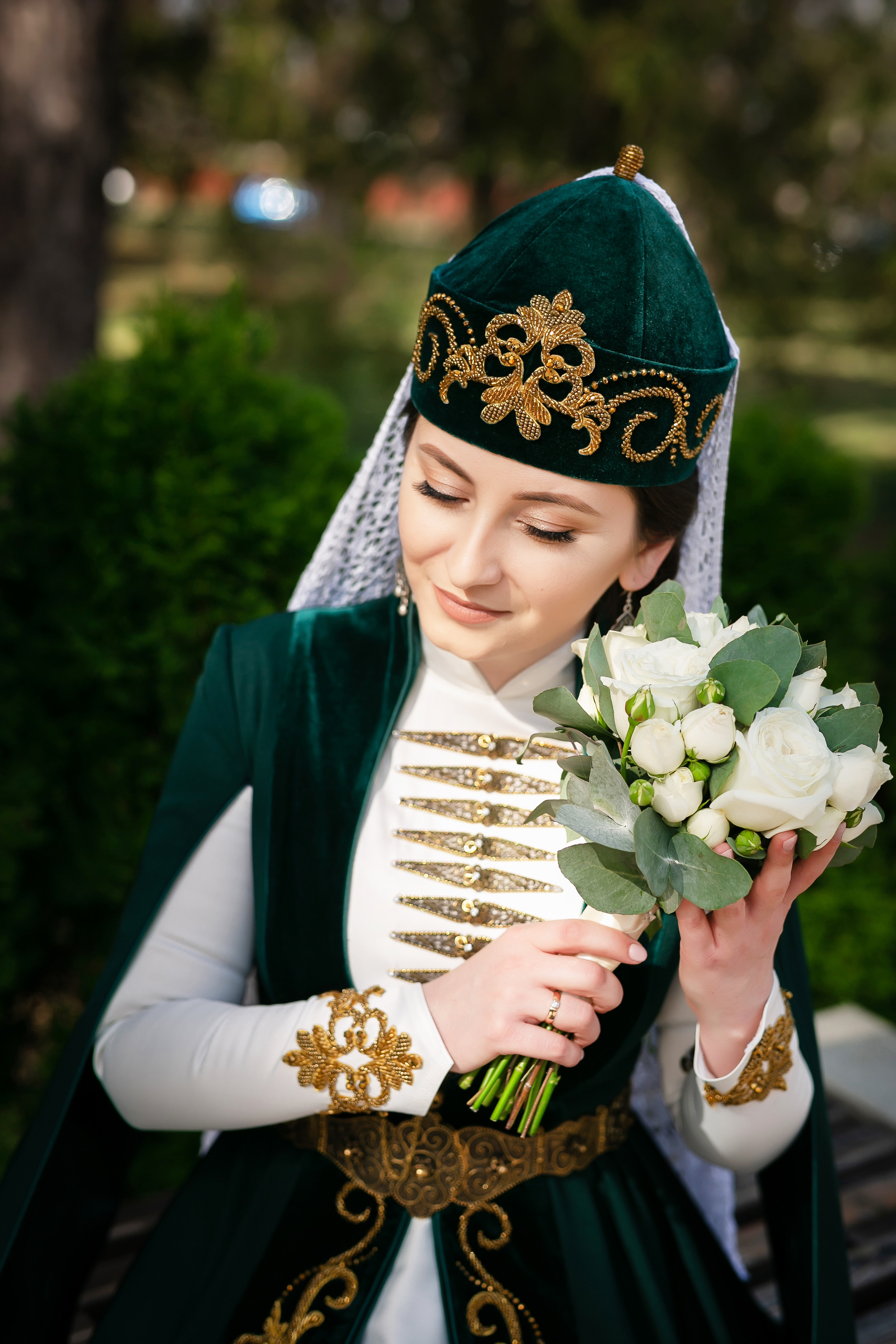 Свадебный и семейный фотограф в г. Майкопе (выезд по республике и краю)