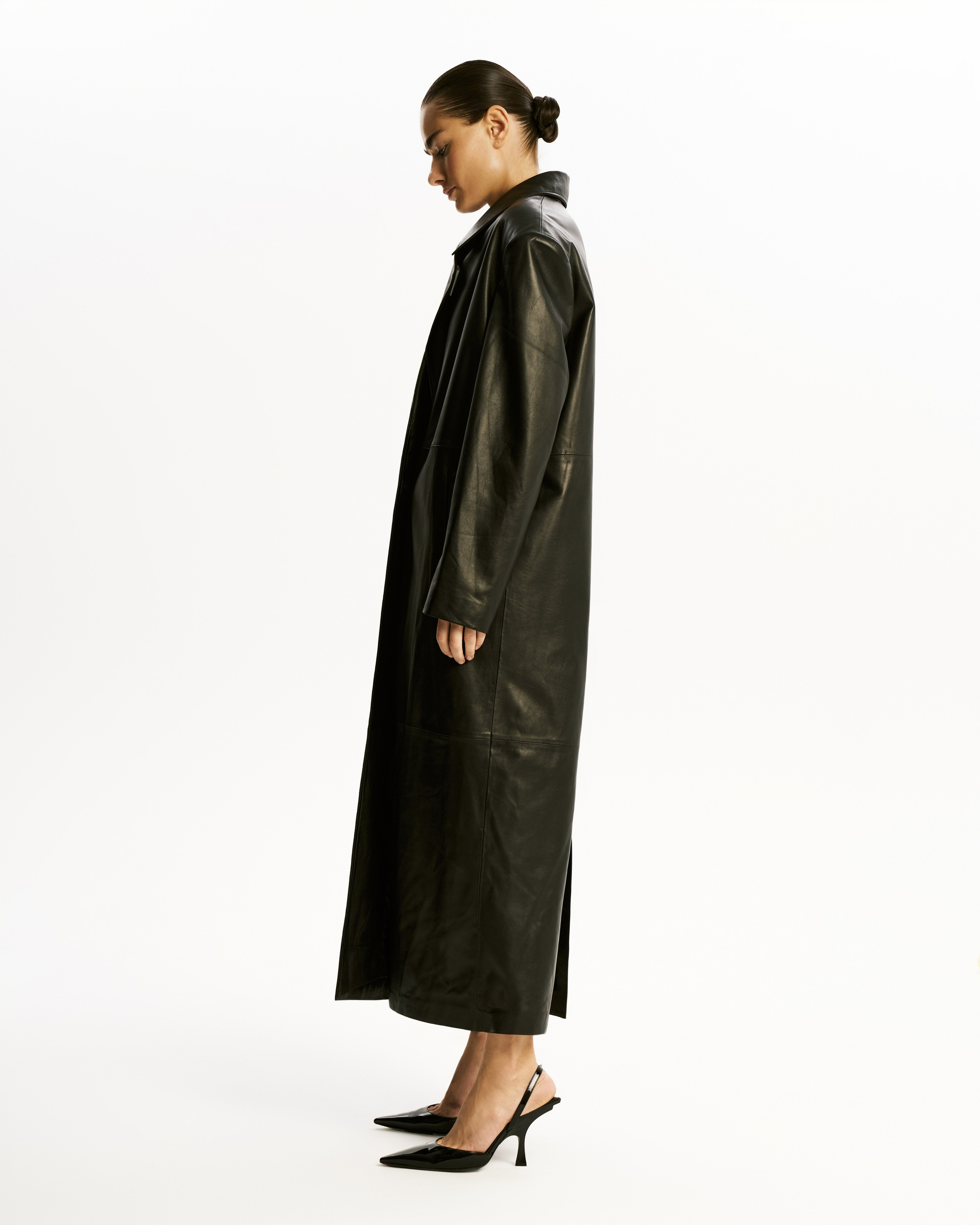 BAGLER. Фотограф для брендов одежды и маркетплейсов в Москве Рита Винтер