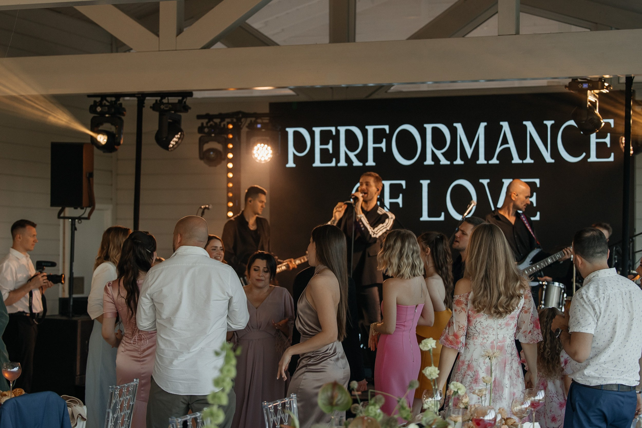 Perfomance of love. Свадебный фотограф Москва