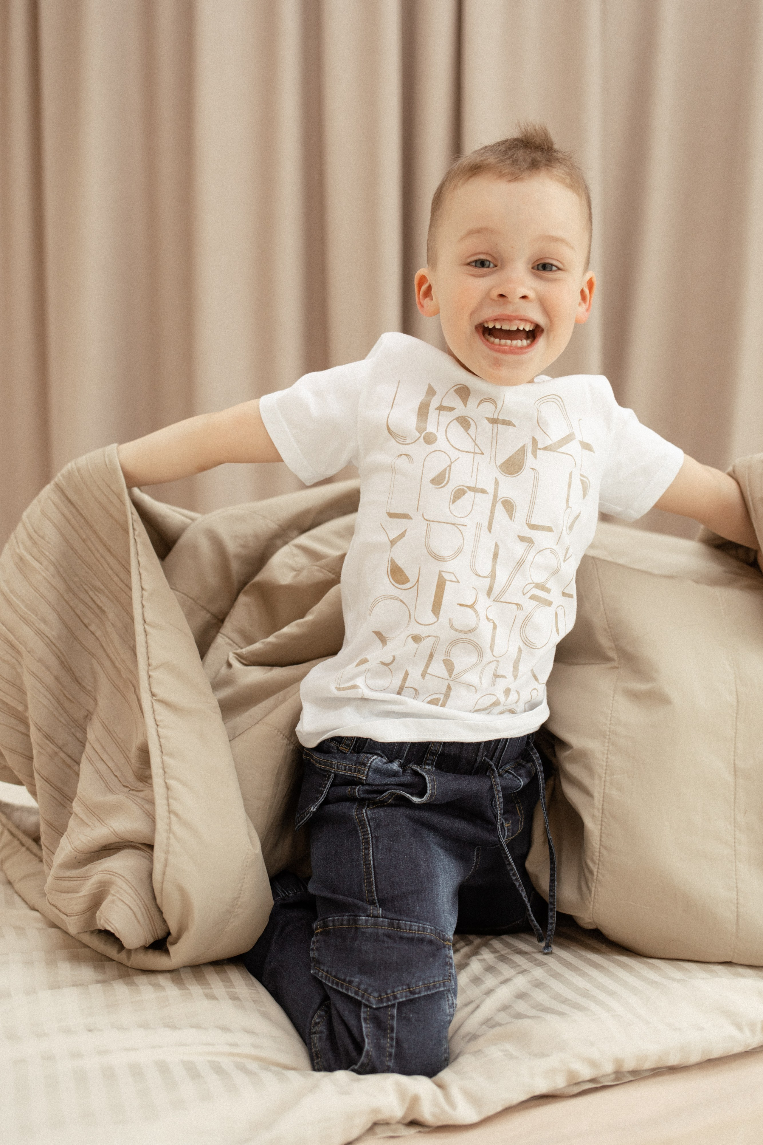 Павел, Костик и Екатерина с животиком. Семейный фотограф Челябинск