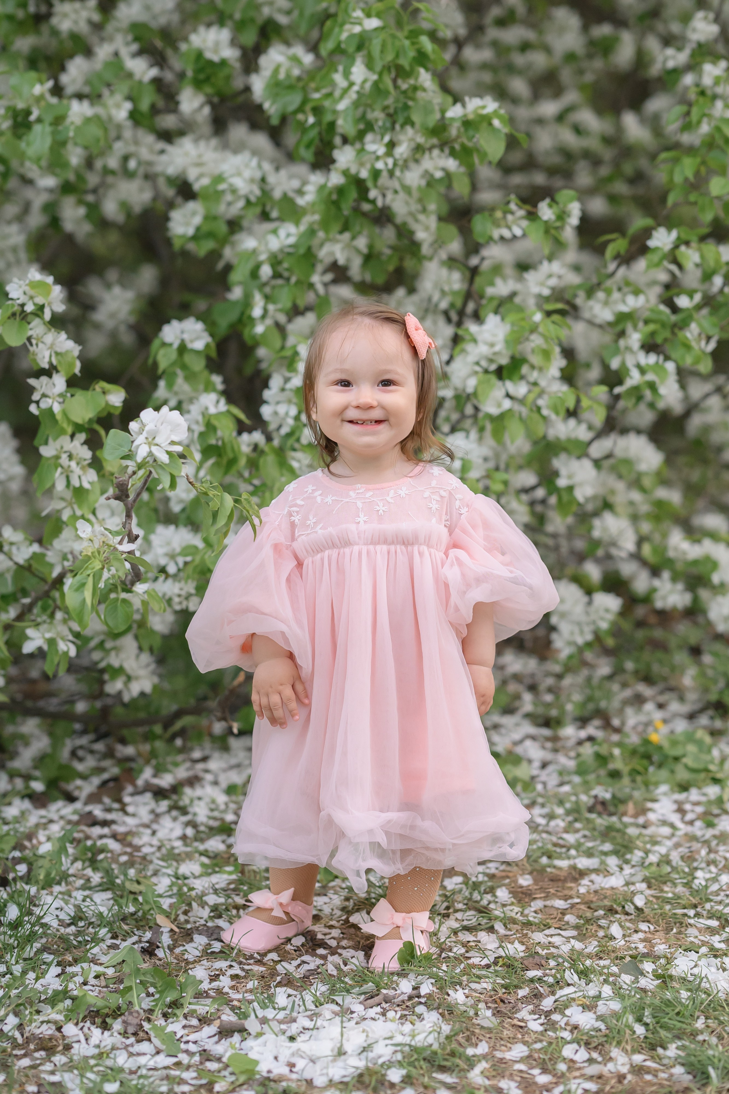 Алиса и Мария. Фотосессия в цветении в парке Музеон. Semerlina.ru