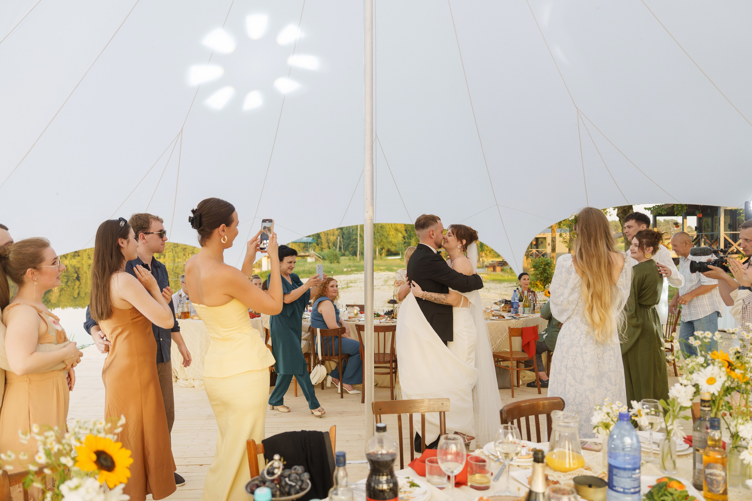 Михаил и Ольга (банкетная часть г. Брянск). Свадебный и репортажный фотограф Элина Козырьянова