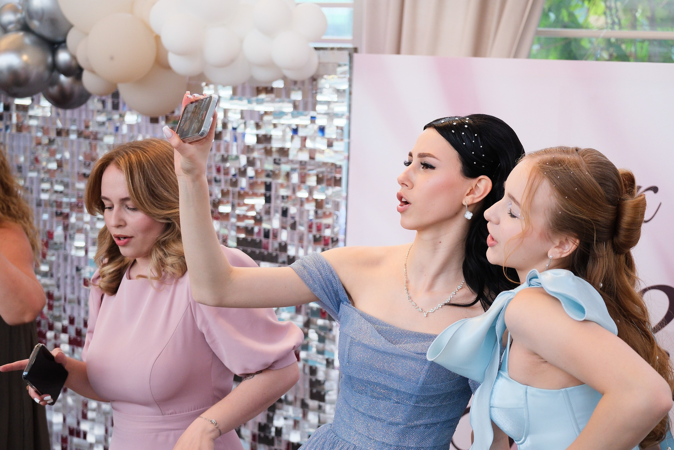 9 Класс Выпускной. Фотограф Анатолий Деникин