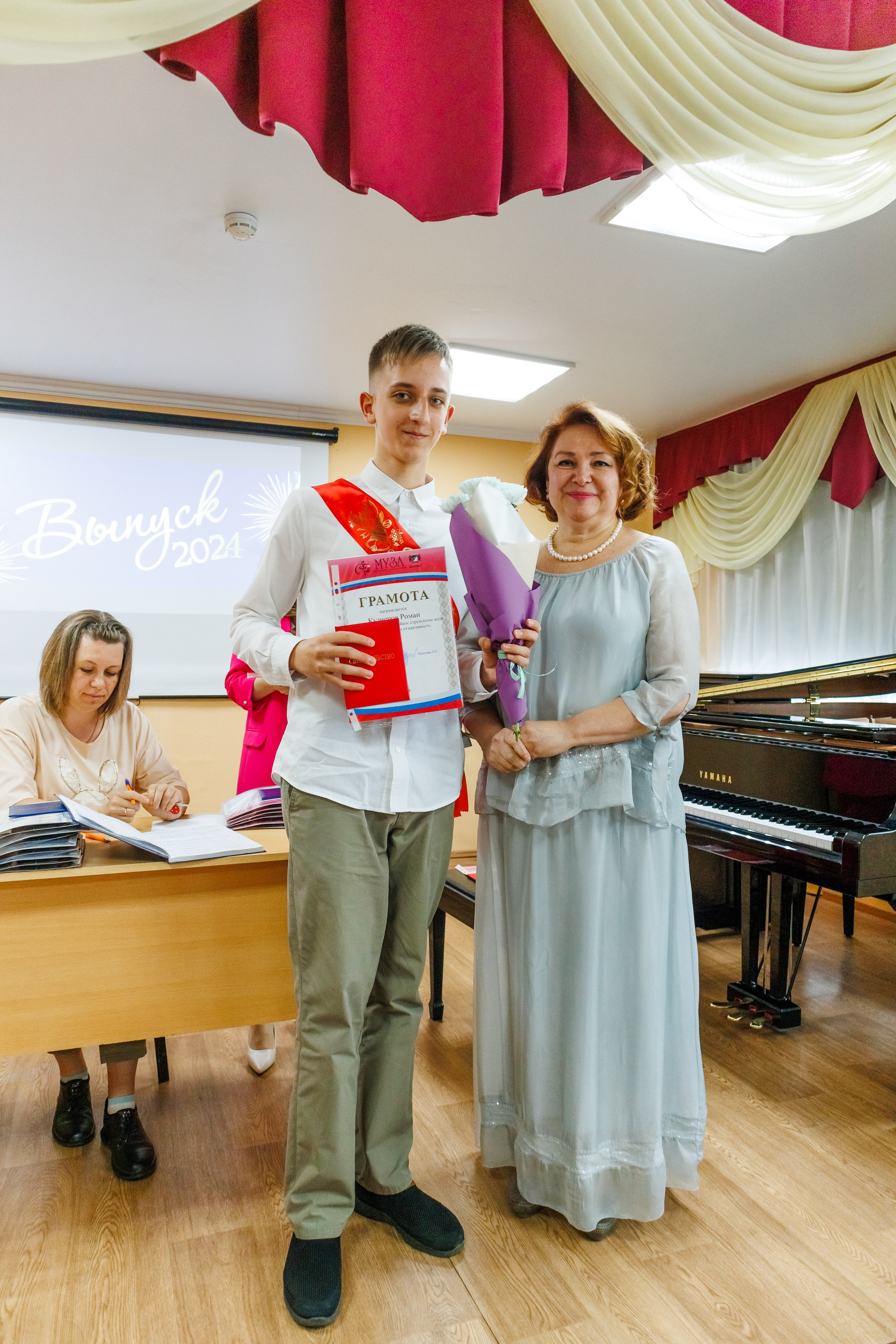 Выпускной в Музе. Фотограф в Новосибирске Евгений Маслов