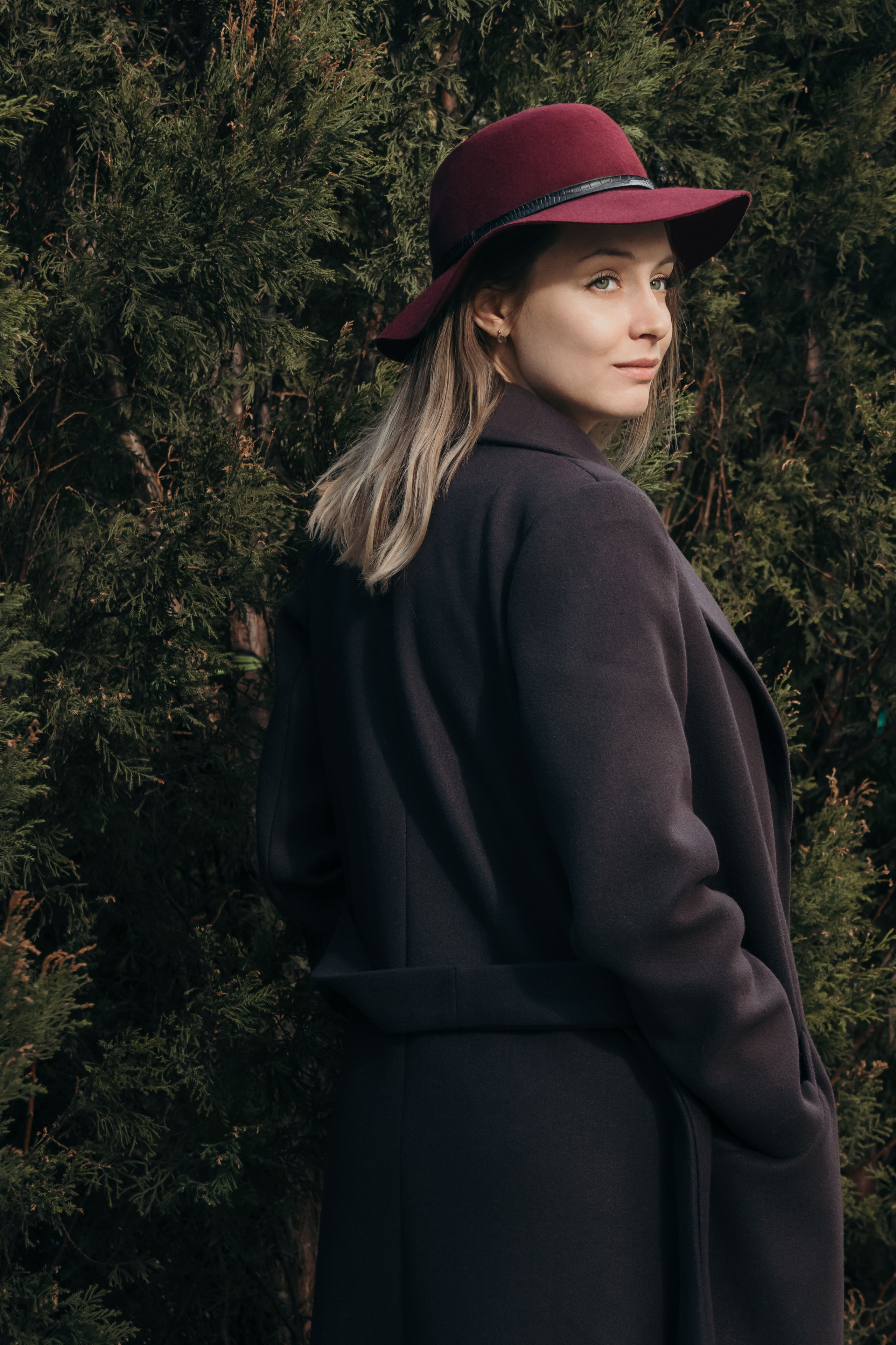 Elegant beauty with Lyubov. Portrait photographer in Tivat Montenegro Katerina Kirsanova