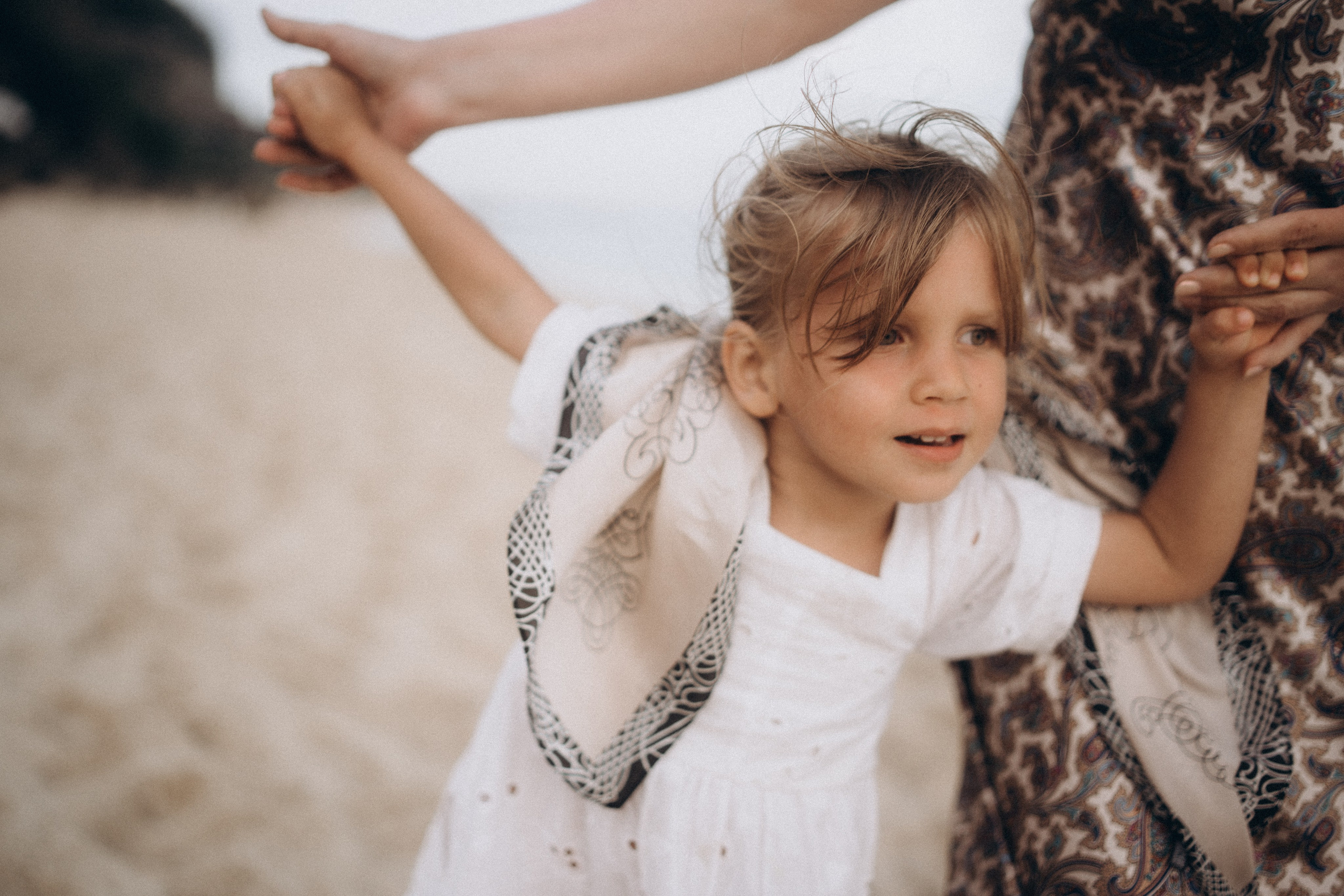 Настя, Ирина, Вика и Луна. Ольга Антипова — фотограф