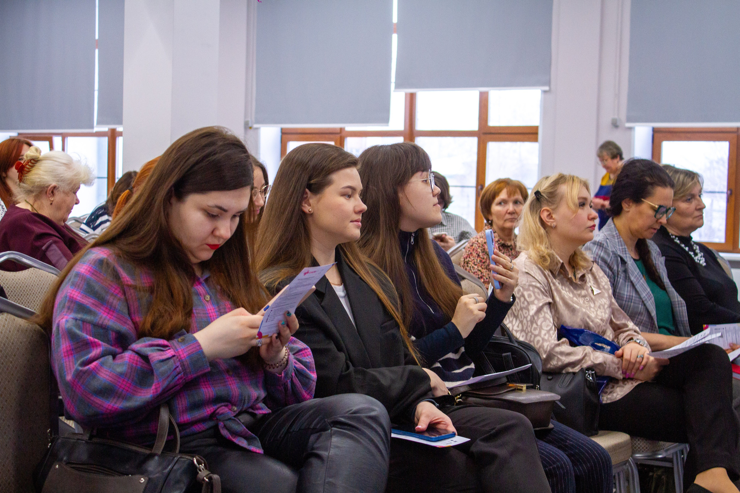 Круглый стол «Каким быть школьному театру»