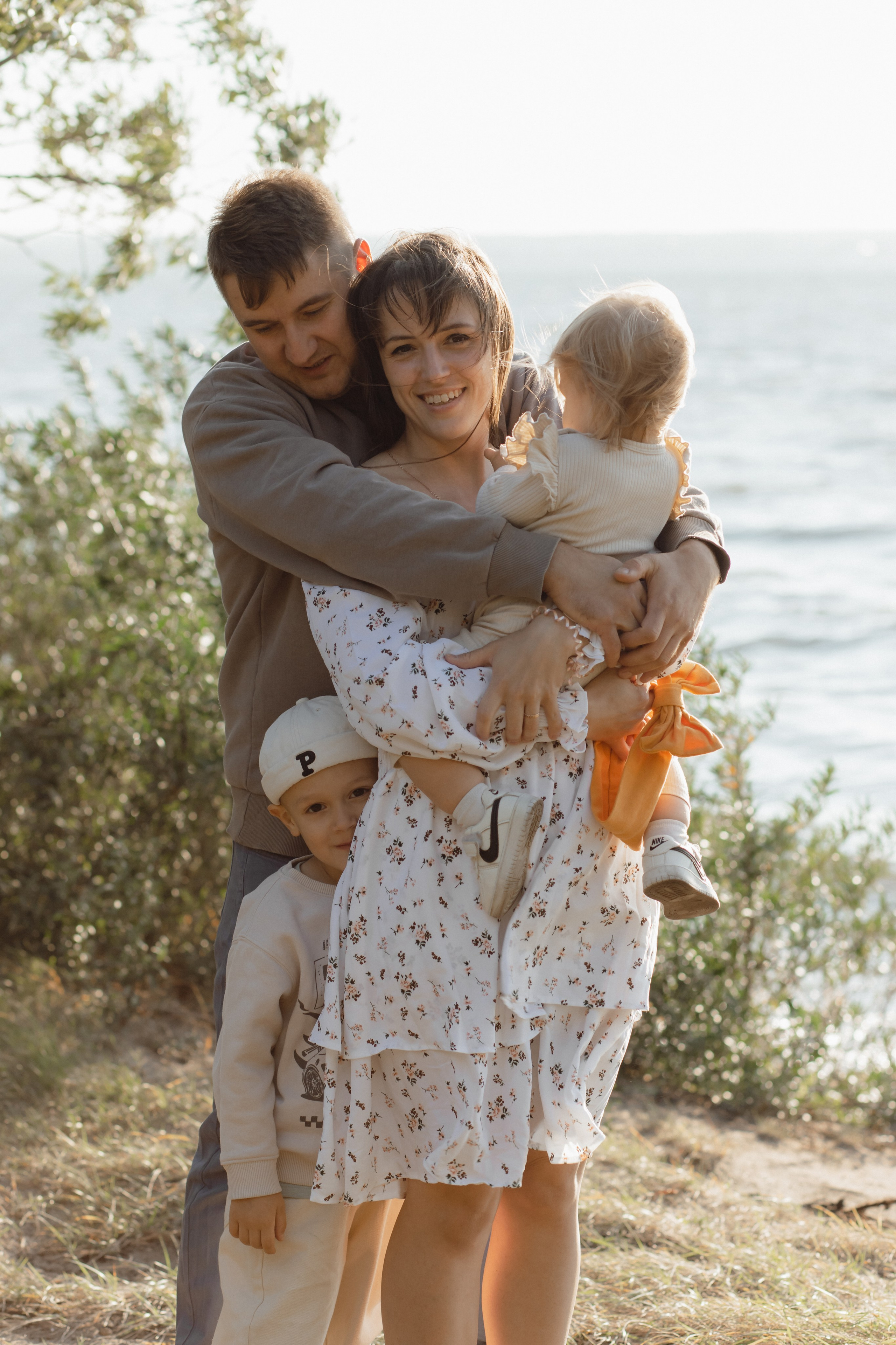 На берегу. Семейный и свадебный фотограф в Челябинске Мария Леонтьева