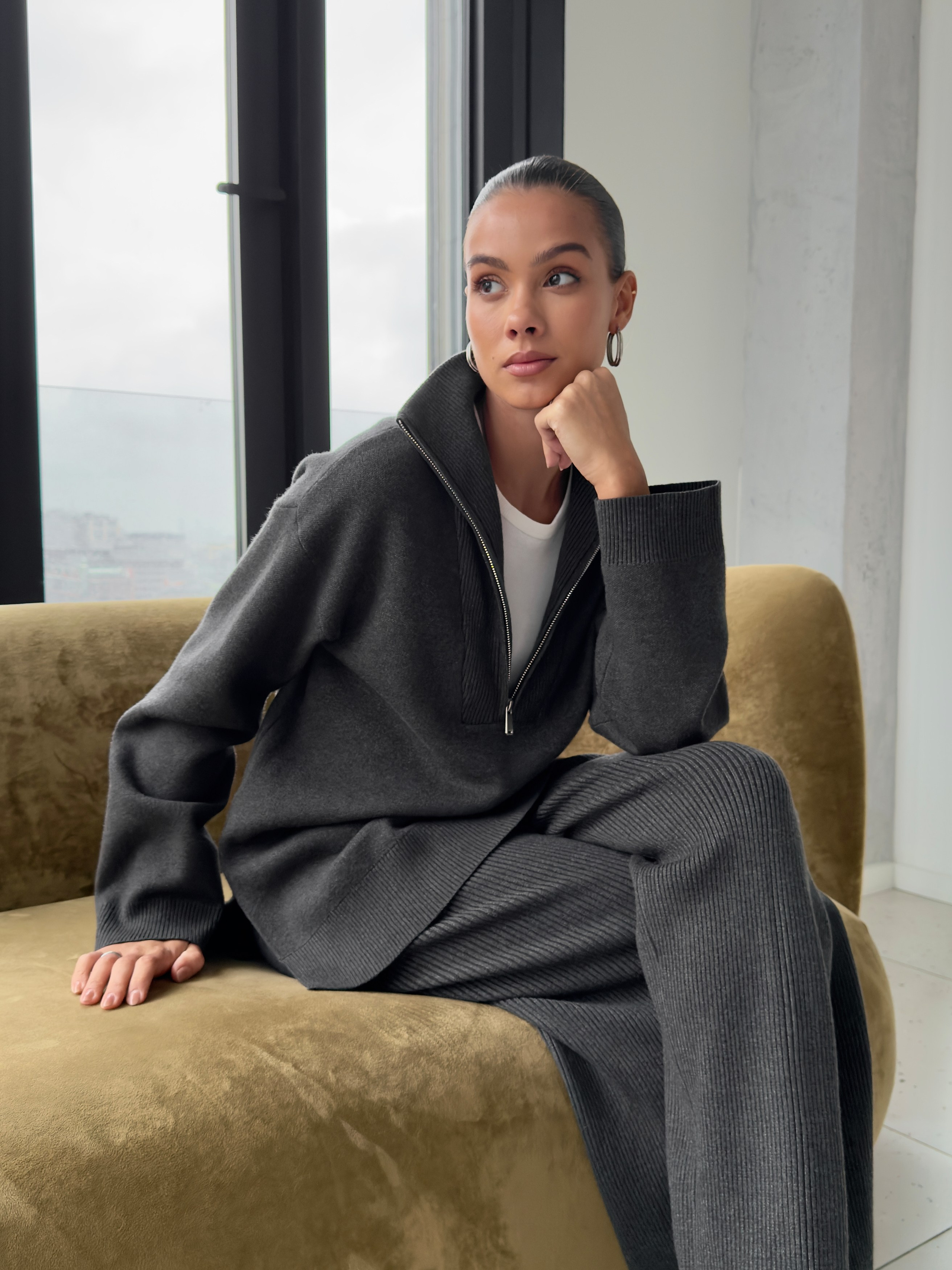 Mob.content. 595 Production