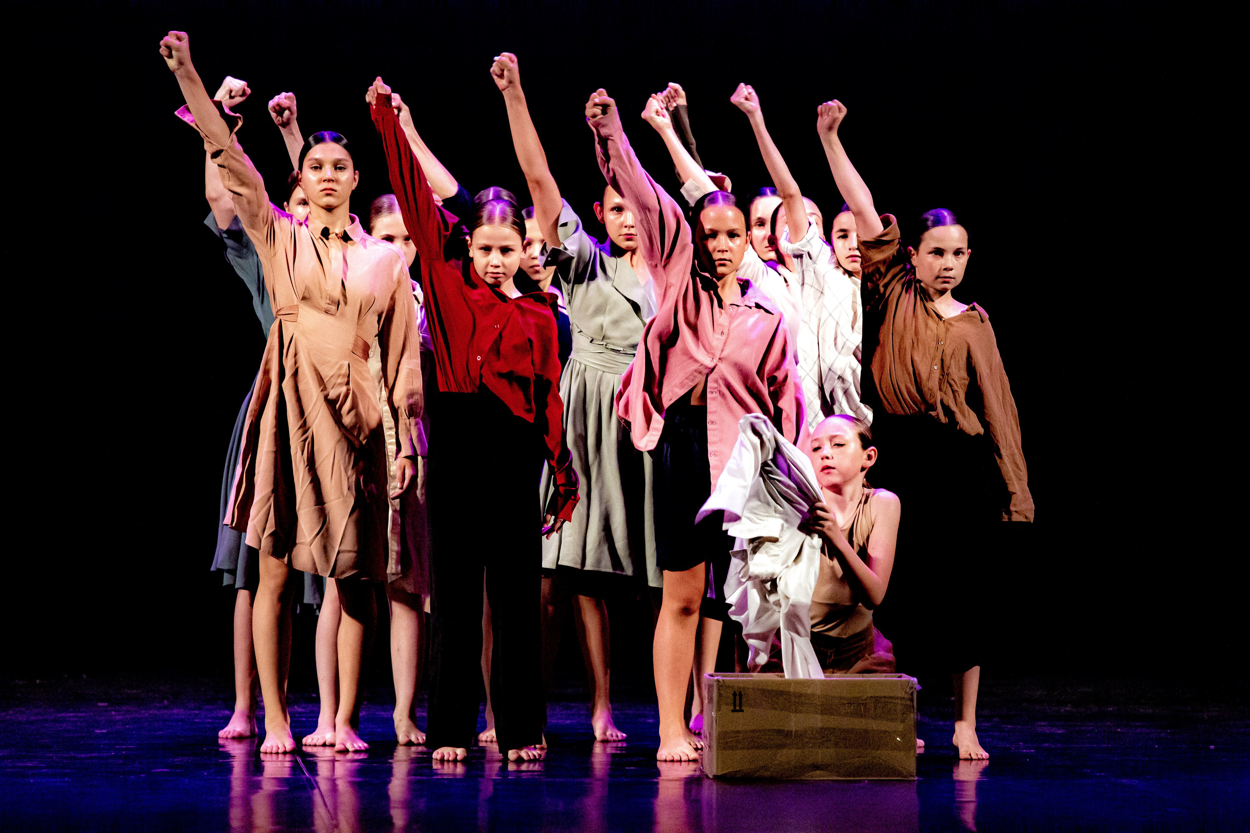 ОТЧЕТНЫЙ КОНЦЕРТ ХОРЕОГРАФИЧЕСКОЙ ШКОЛЫ НИКА. Фотограф в Сочи Юрий Шептаев