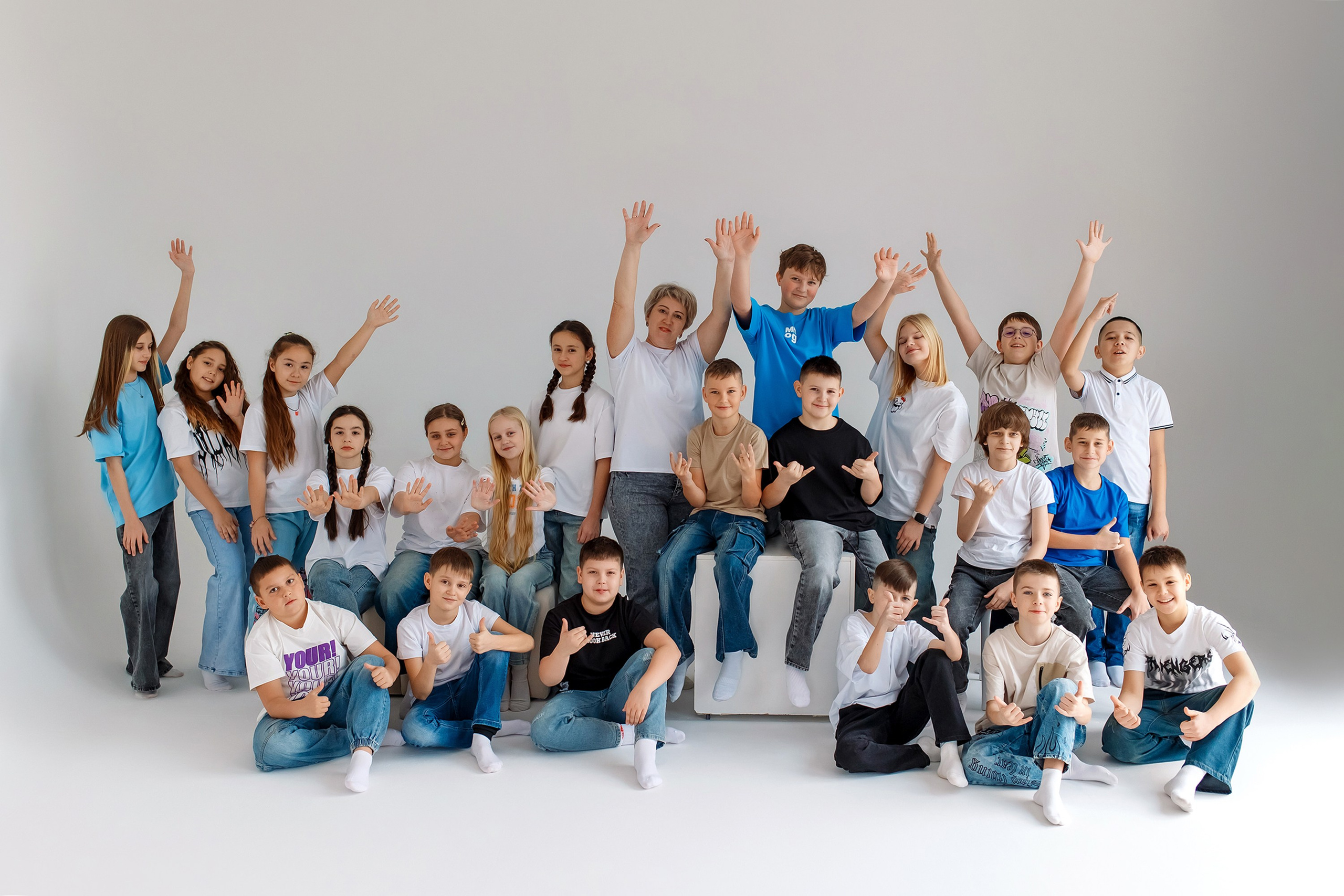 4 класс съемка в фотостудии. Фотограф Любовь Корниенко, Примоский край