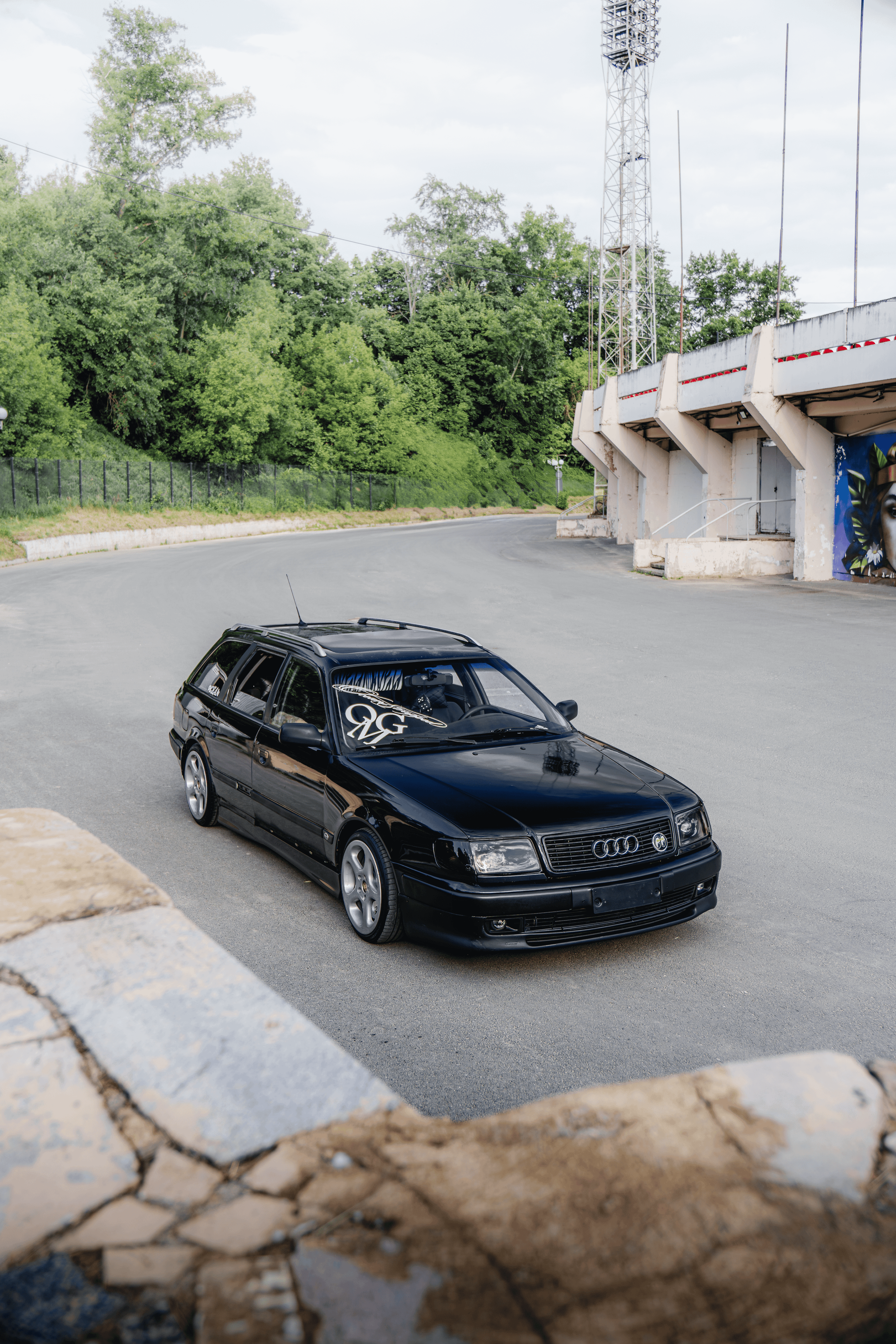 Audi 100 C4 Avant: океан уличной культуры