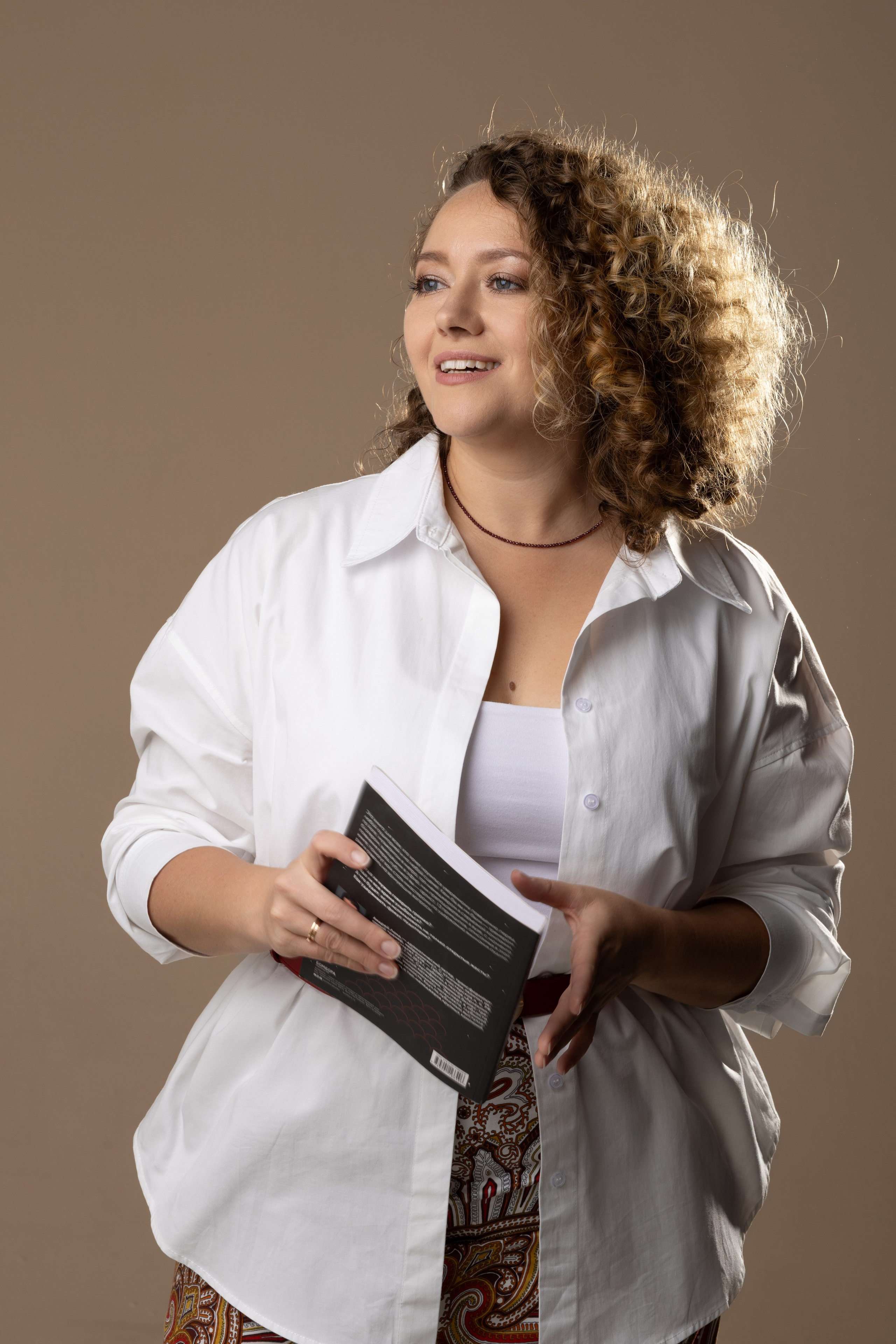 Женский портрет в студии. Семейный фотограф в Дзержинске Наталья Лаэтина