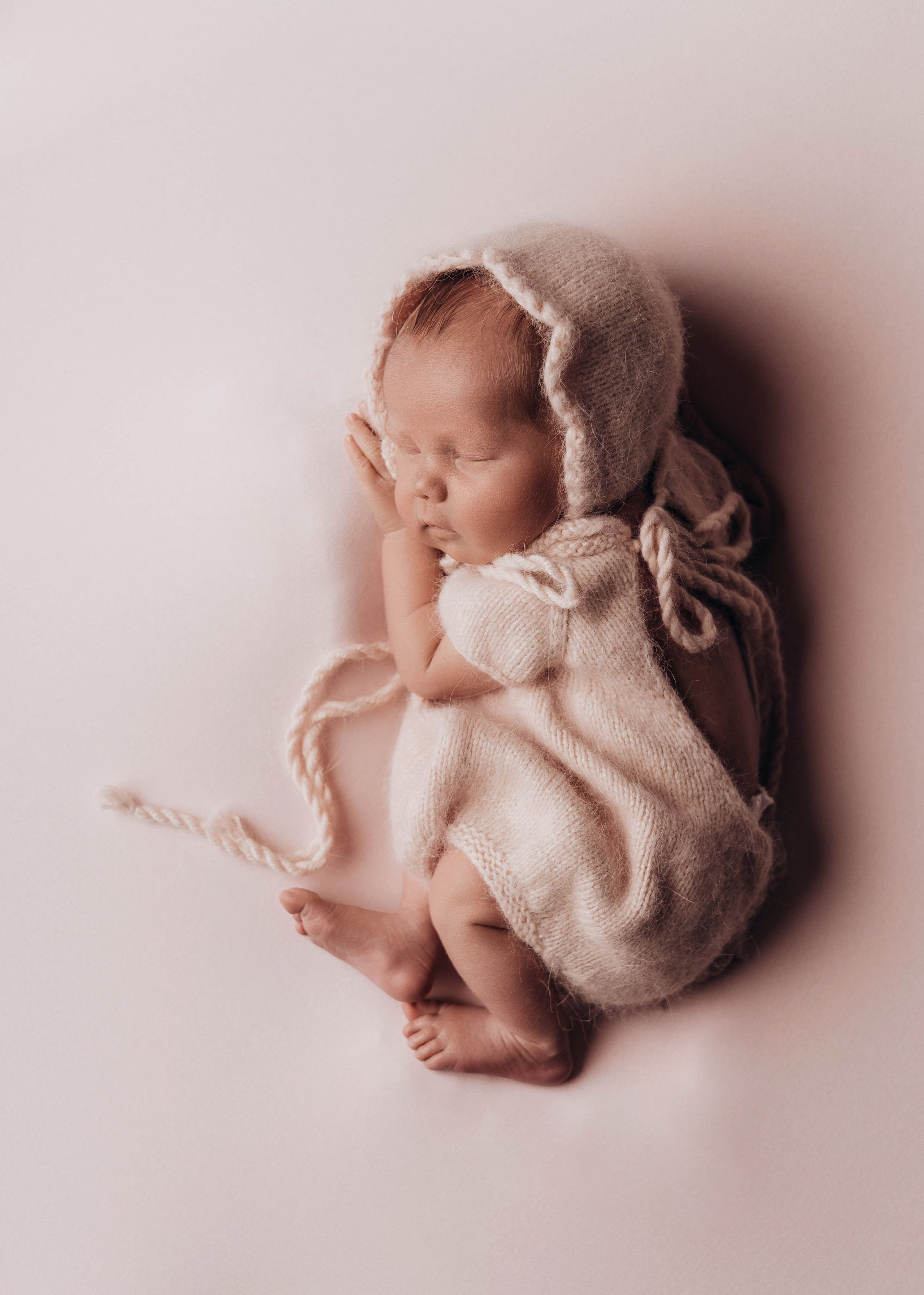 НОВОРОЖДЕННЫЕ МАЛЫШИ. Фотосессия новорожденных в Москве и Московской области