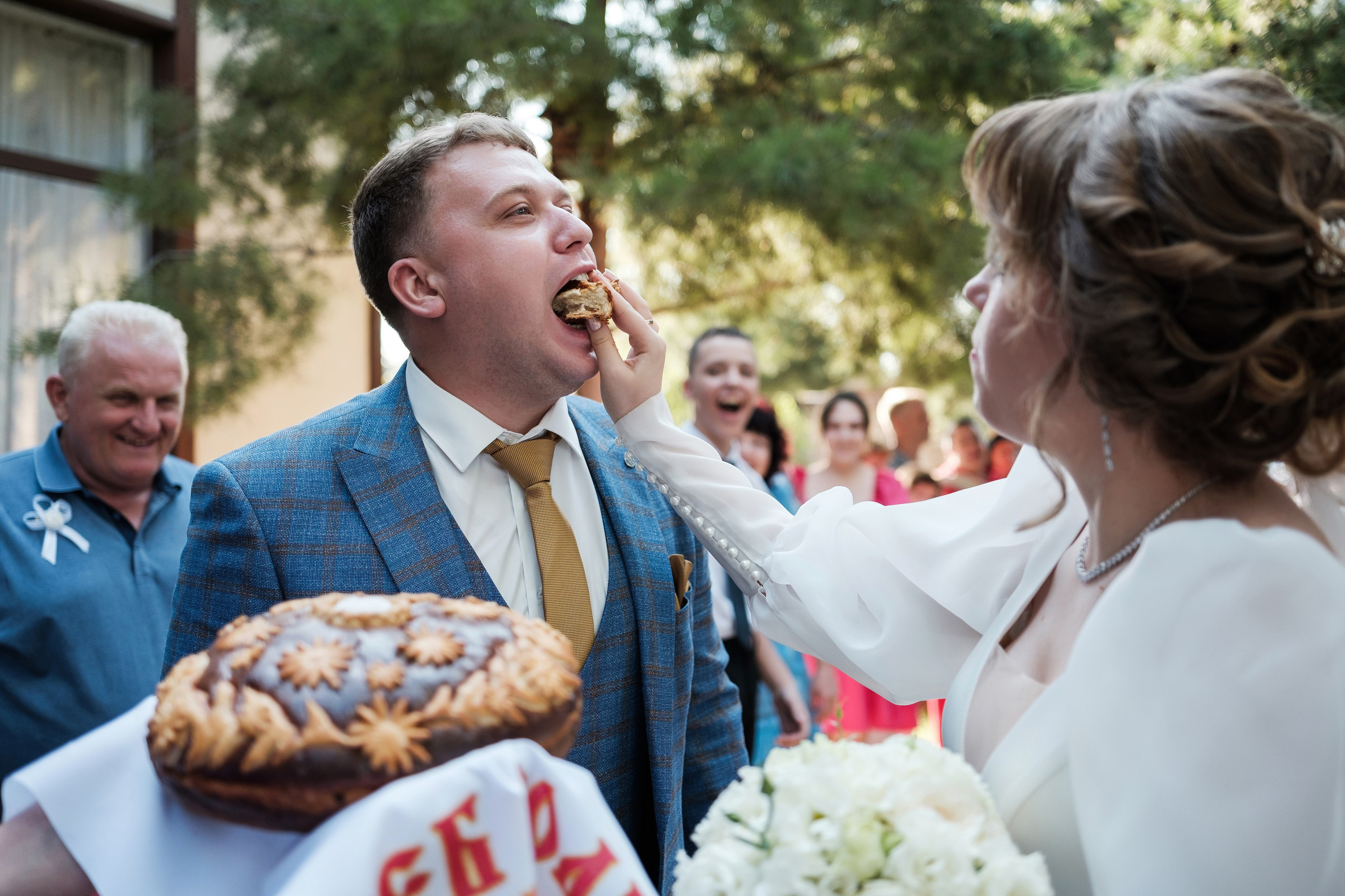 Виктор и Анна. Свадебный фотограф | репортаж | праздники | крещение