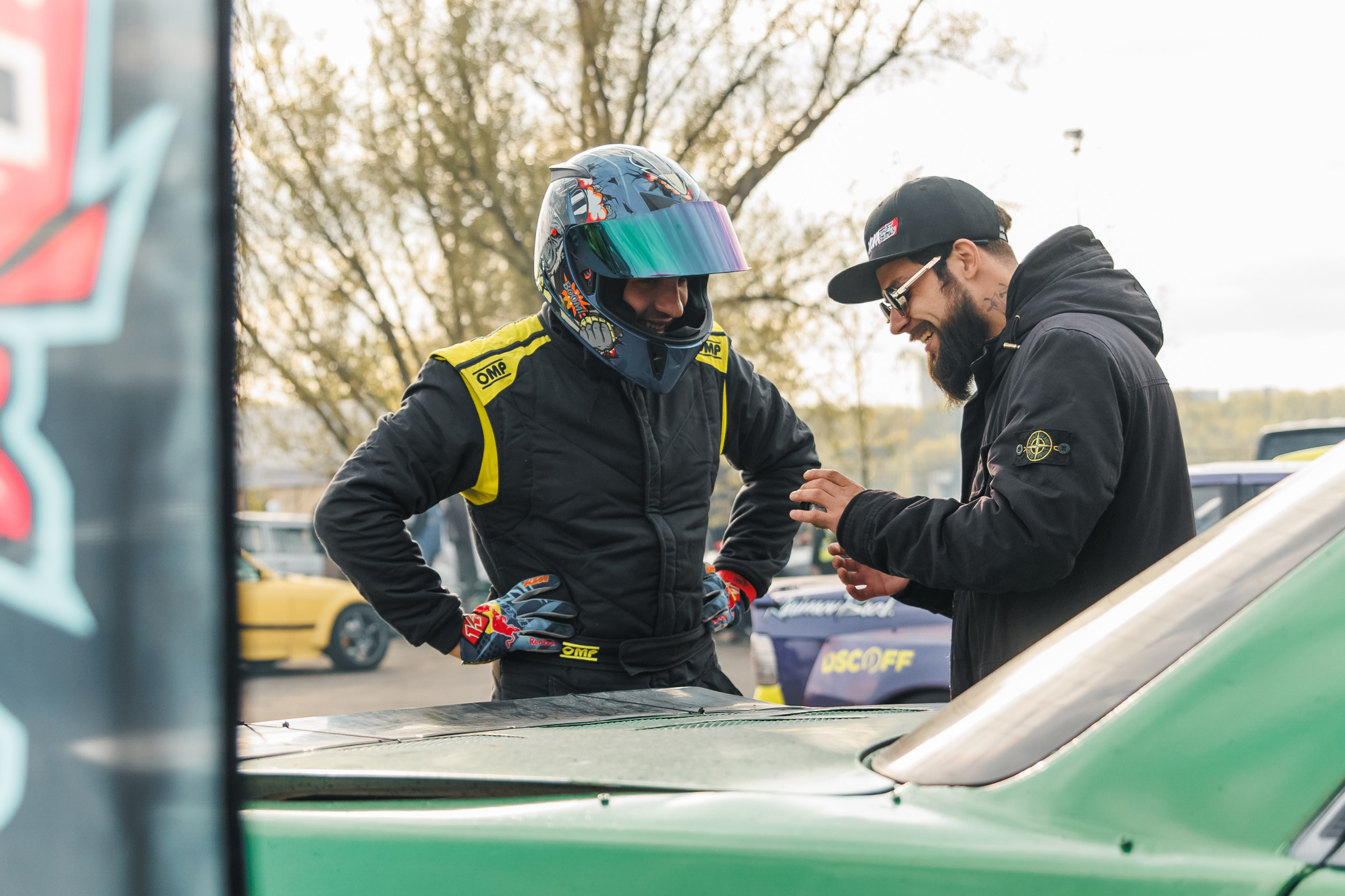 Выставка и дрифт машин. Репортажный фотограф. Москва. Алина Ланская