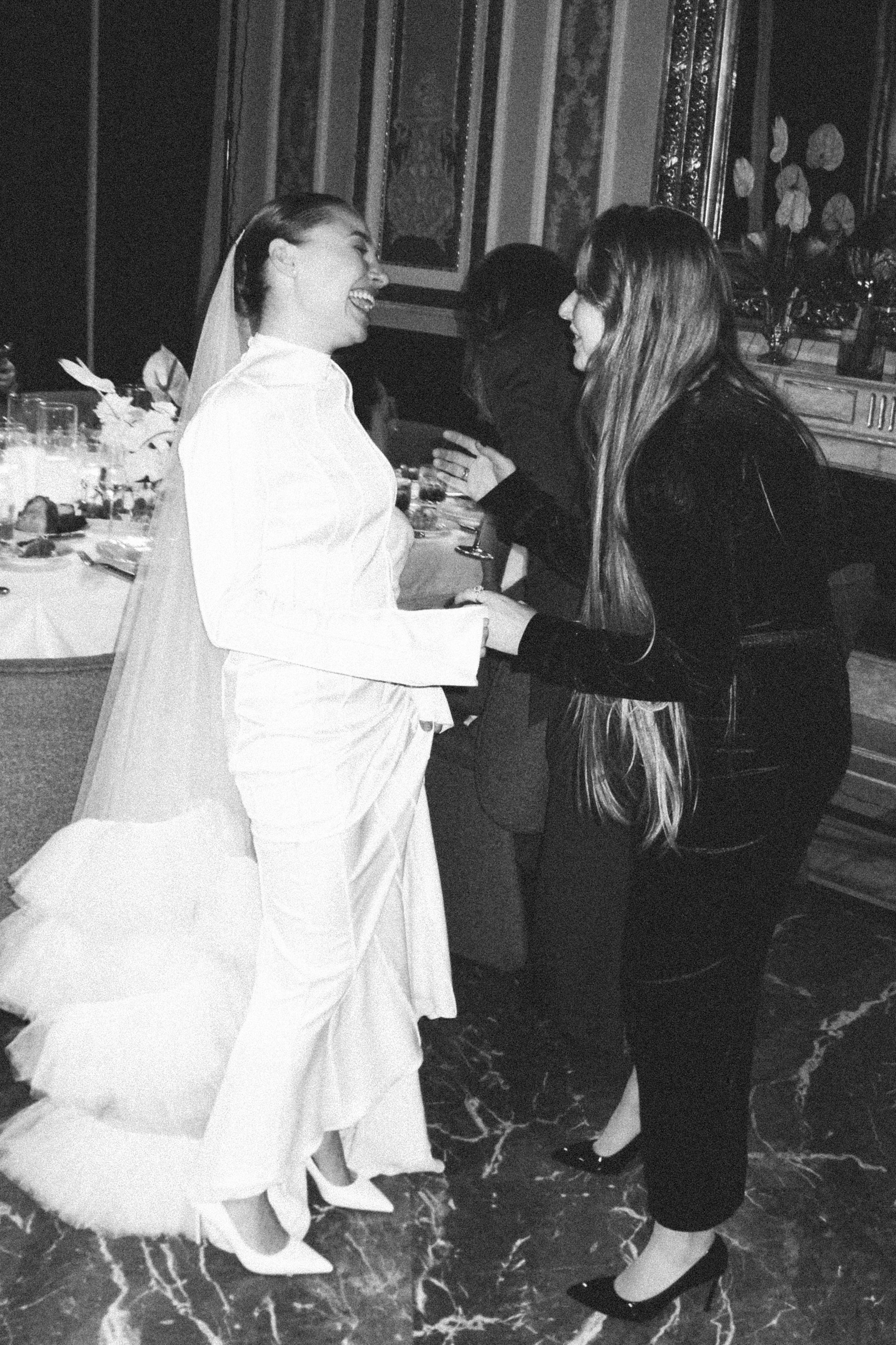 В&К (мыльница). Свадебный, семейный, женский фотограф в Москве, Мытищах, Королёве Ксения Узилле