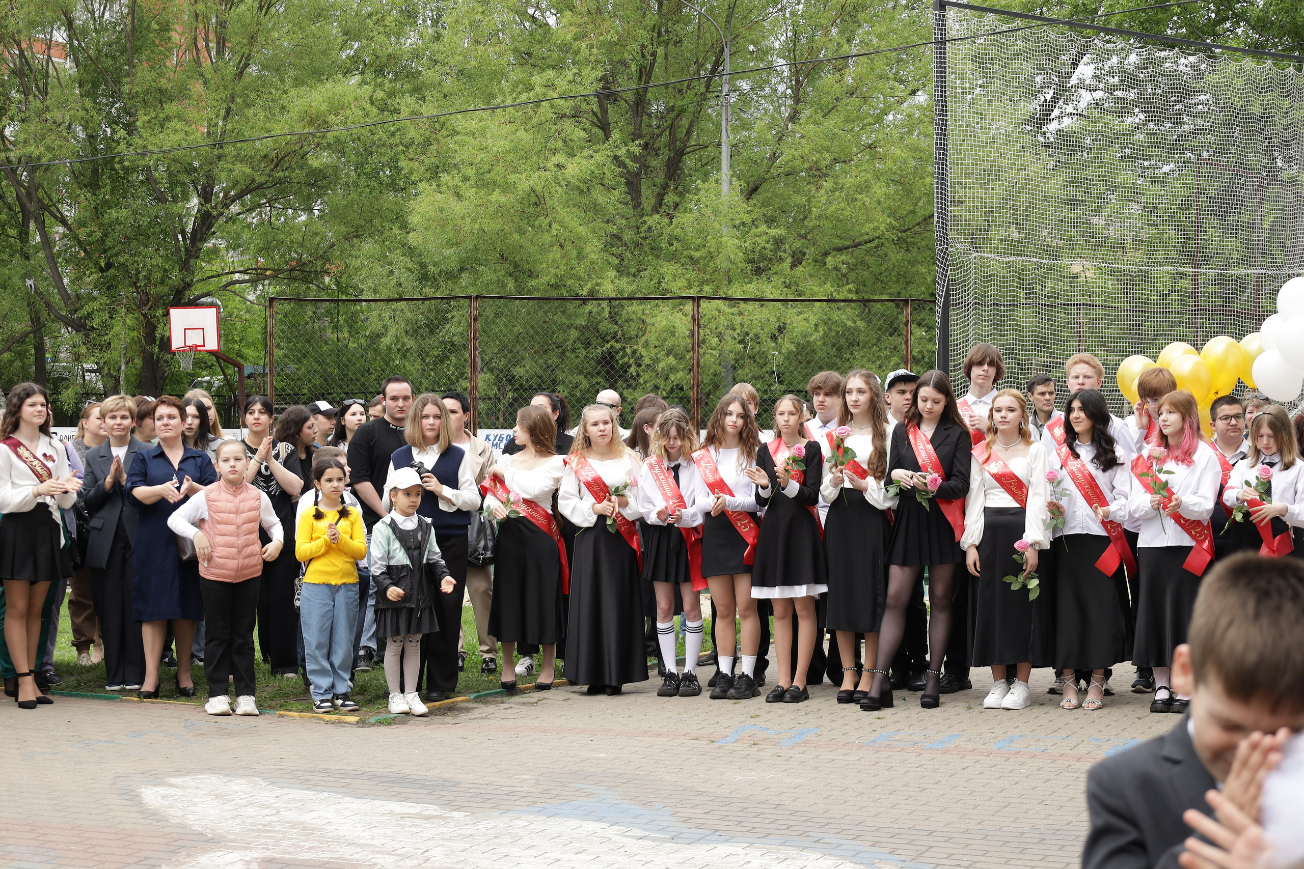 Последний звонок. Фотограф Надршина Лилия