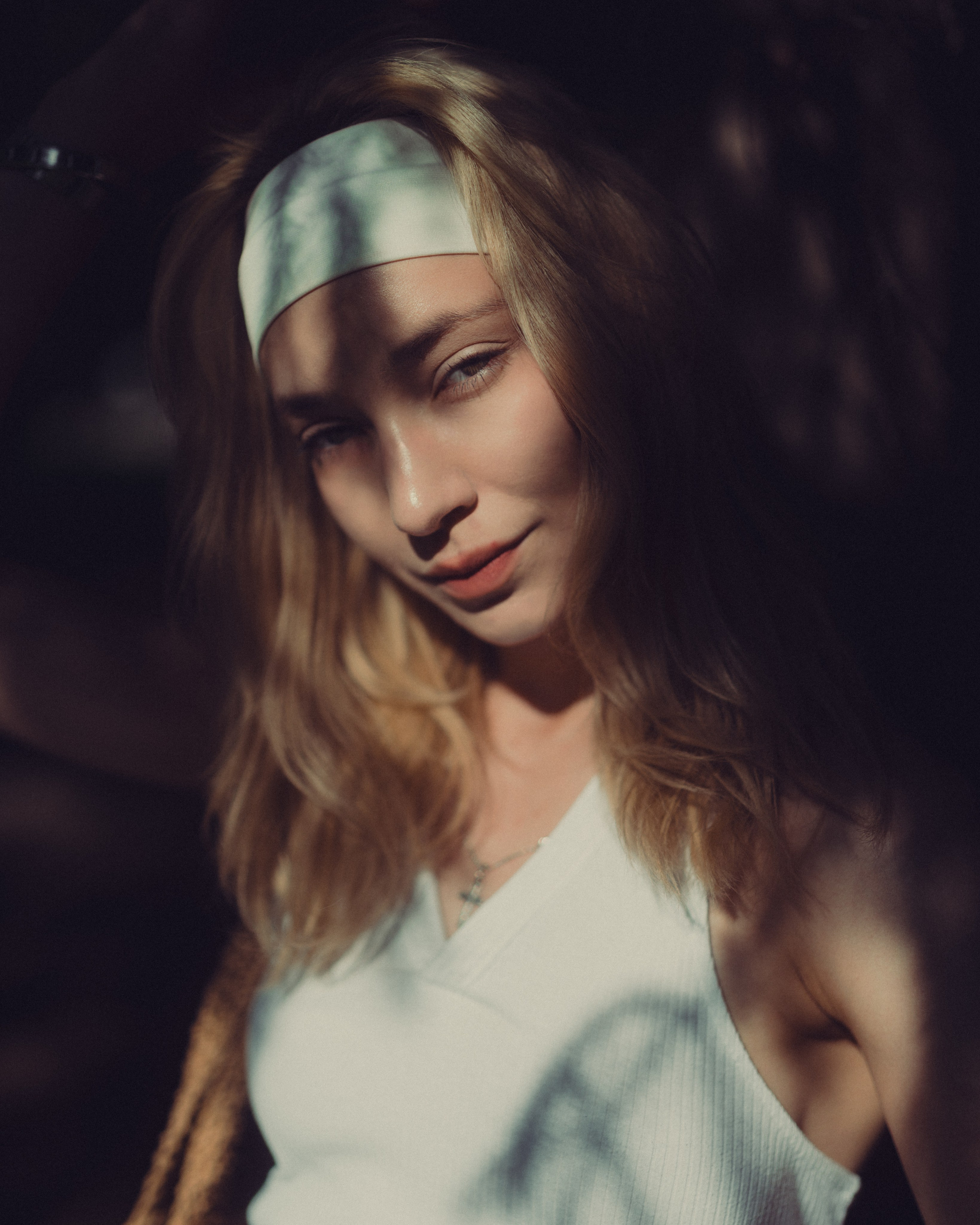 Фотосессия с Аленой около и внутри московского рынка в Казани