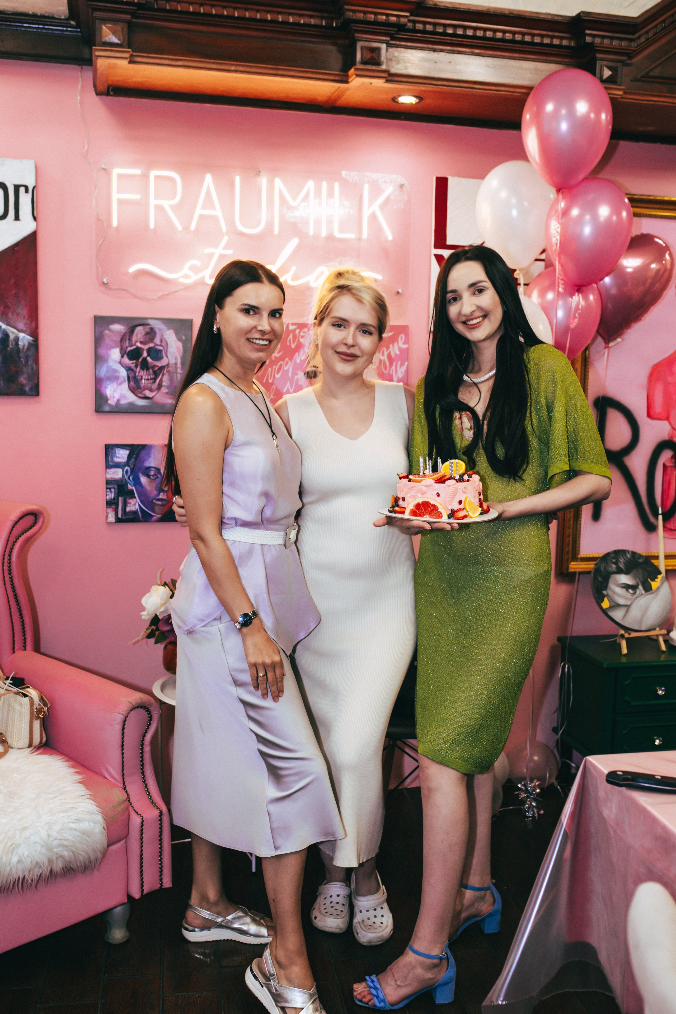 FRAUMILK. Фотограф из Санкт-Петербурга Валерия Ленских