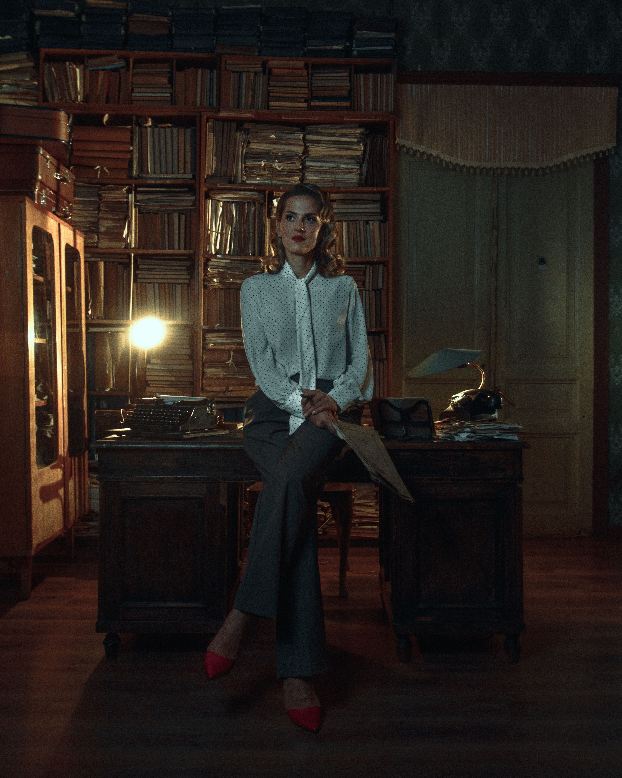 Фотосессия для психолога. Фотограф Александр Никитин. Съёмка в доспехах. Санкт-Петербург. nikitin_photo