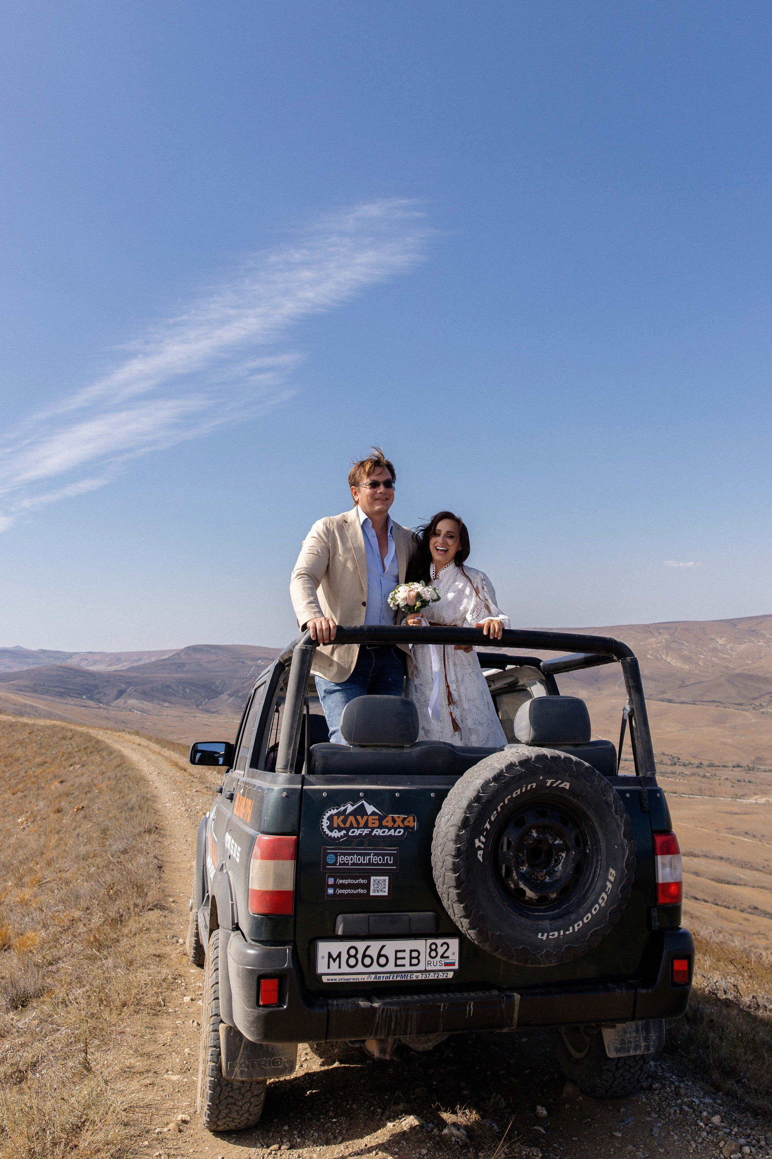 Свадебная фотосессия у моря в городе Феодосия. Свадебный фотограф и видеограф Краснодар, Ростов, Сочи, Новороссийск