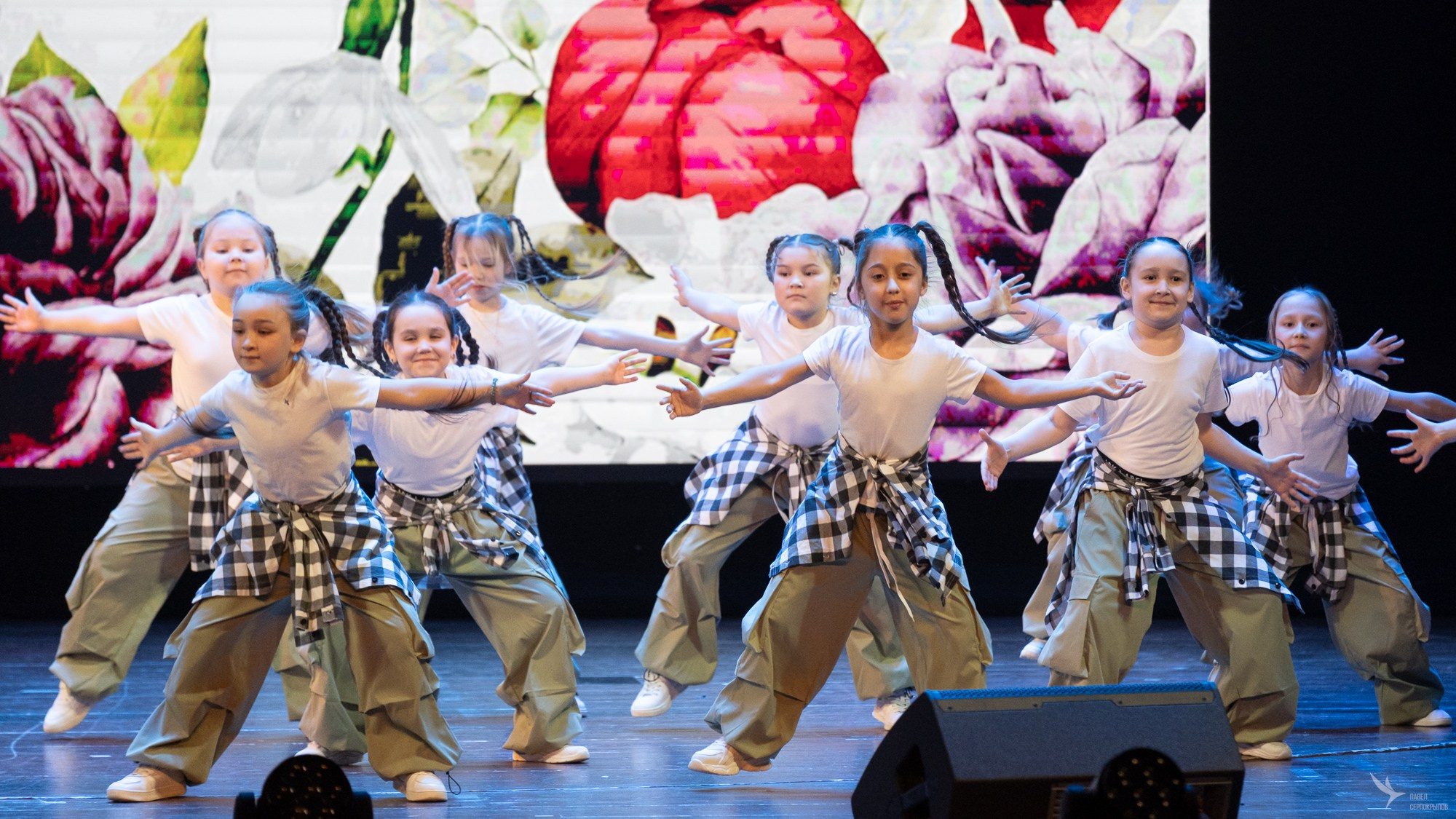 Концерт для мам. Репортажный фотограф в Казани Павел Серпокрылов
