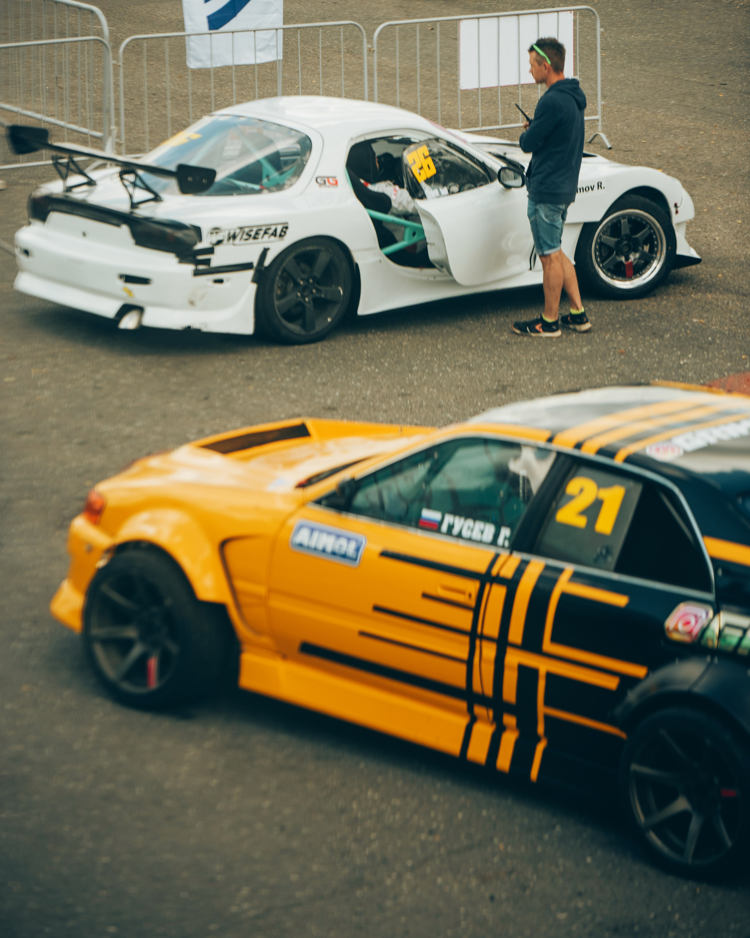 Rds запад ADM Raceway. DeLorein