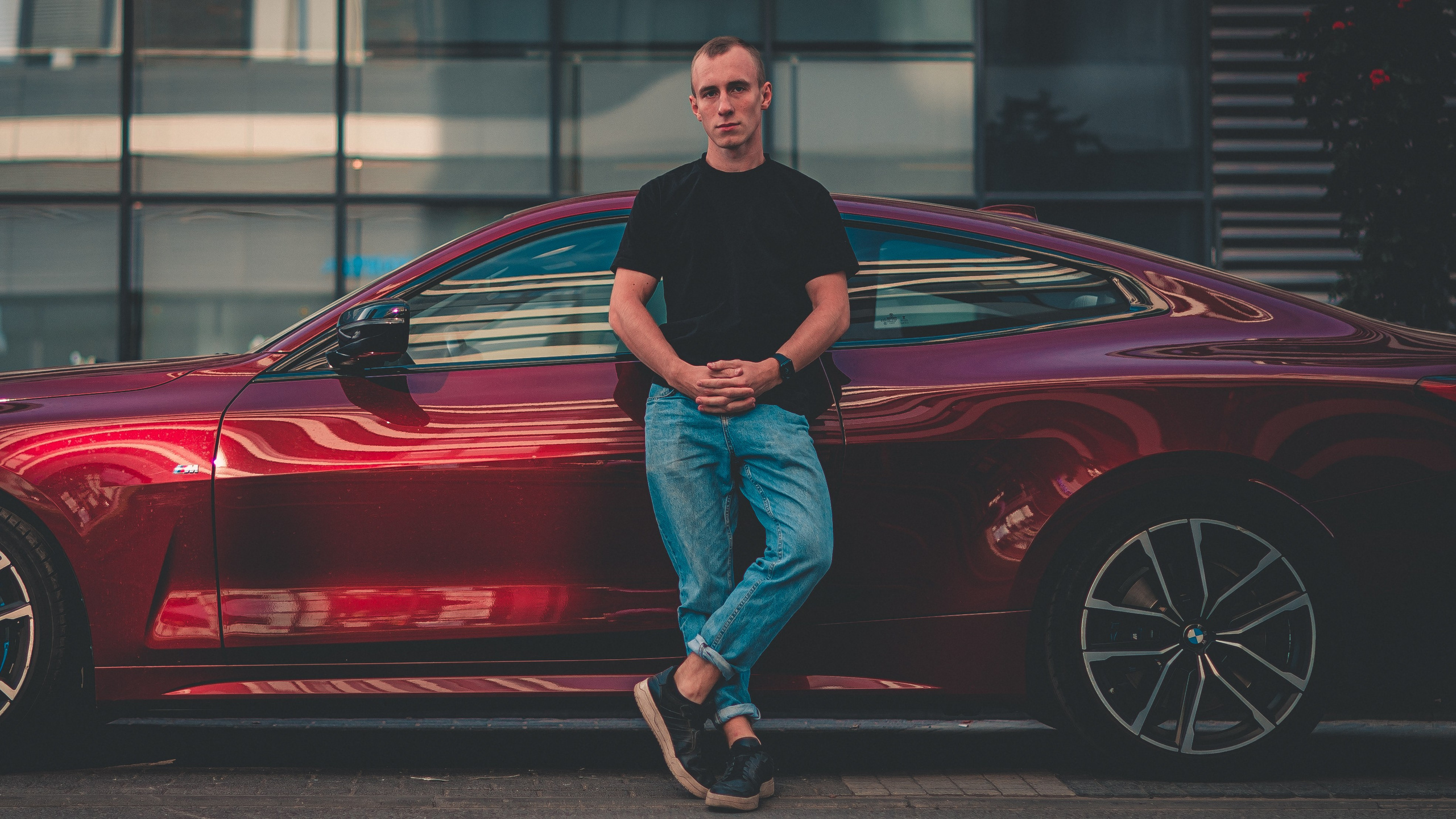 Вячеслав Шкадин — портретная съёмка. Иван Кубик — фотограф и видеограф