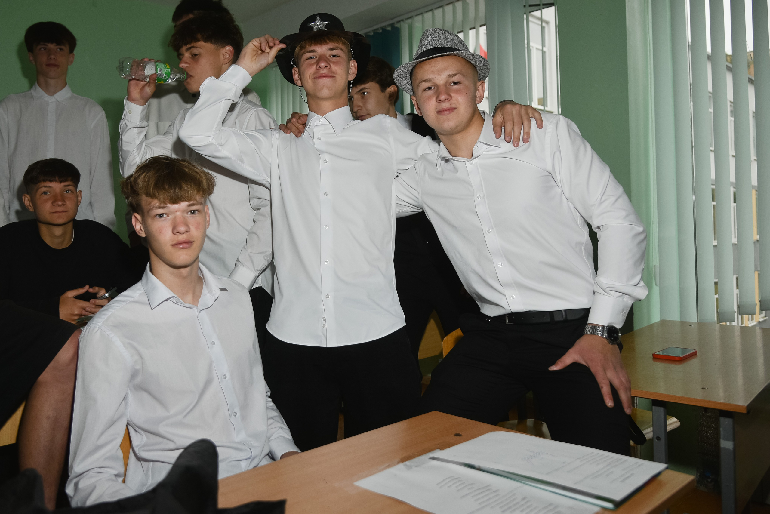 Последний звонок 🔔. Фотограф Олег Юршевич Солигорск Минск