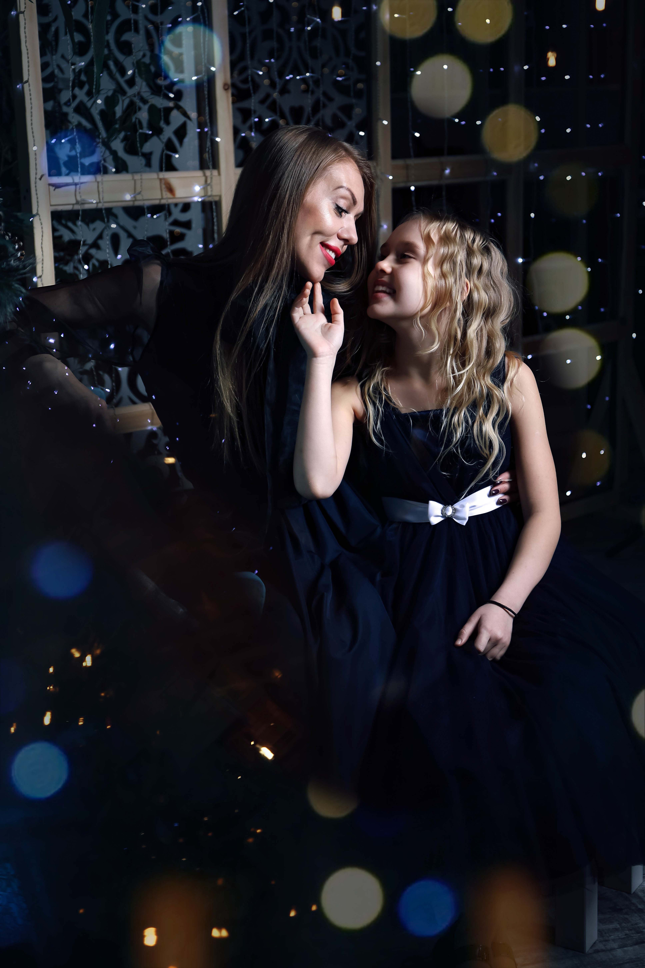 Мария с дочкой