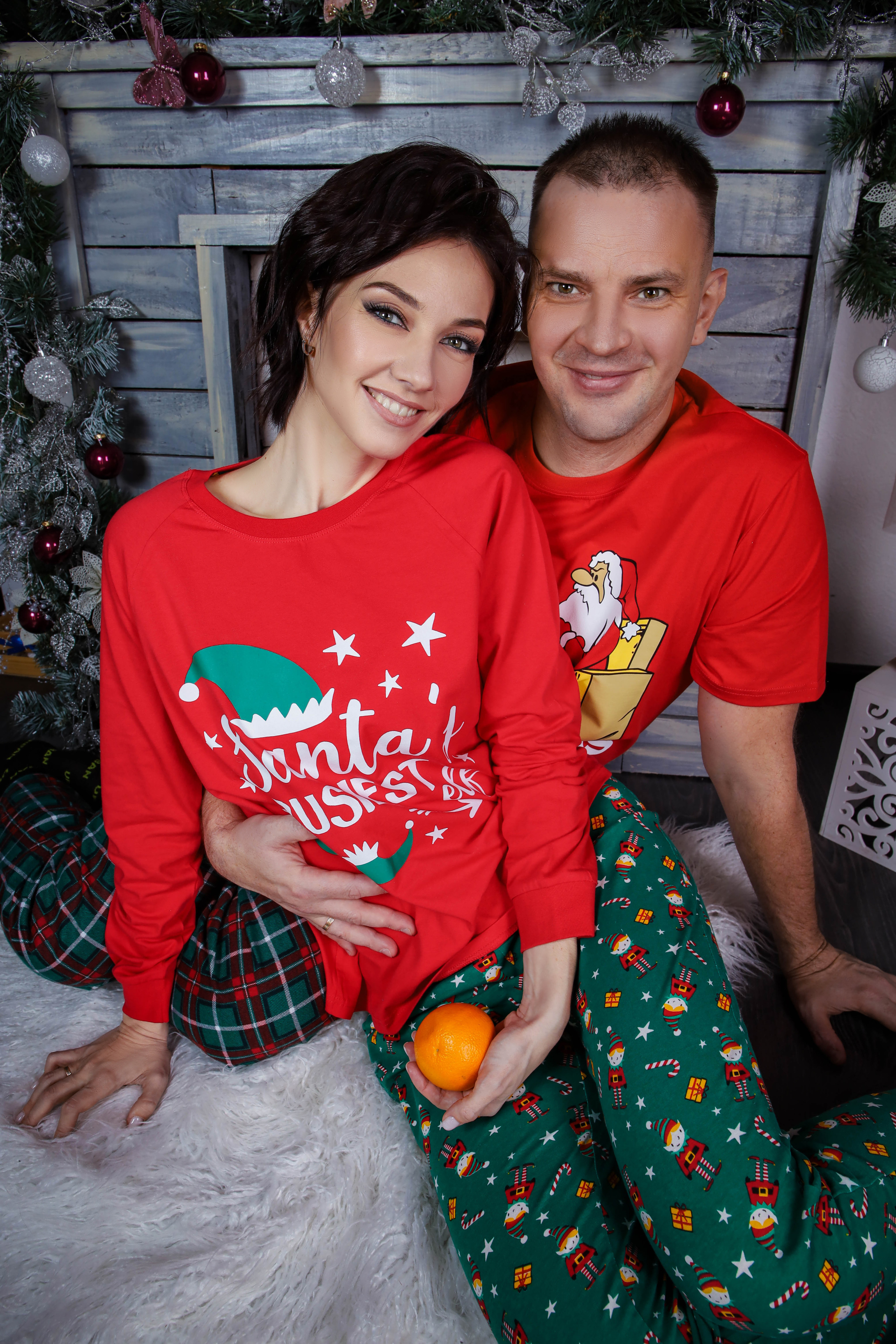 Инна с семьей. Новогодняя 2022