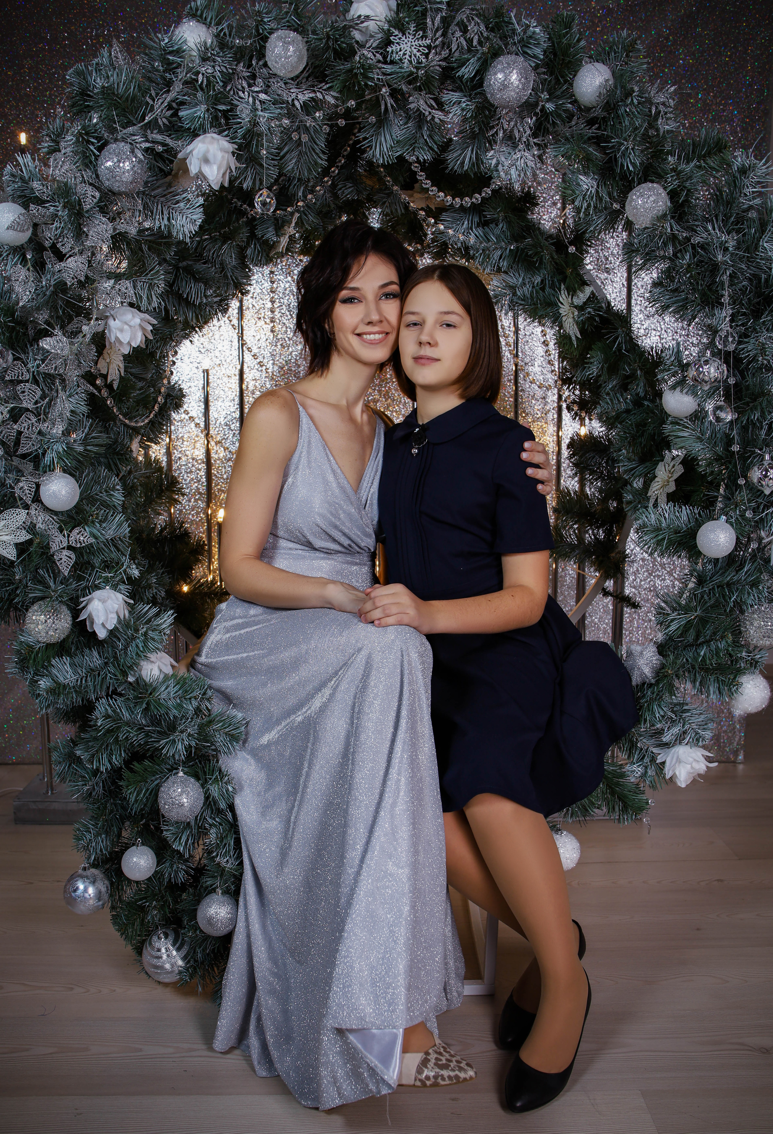 Инна с семьей. Новогодняя 2022