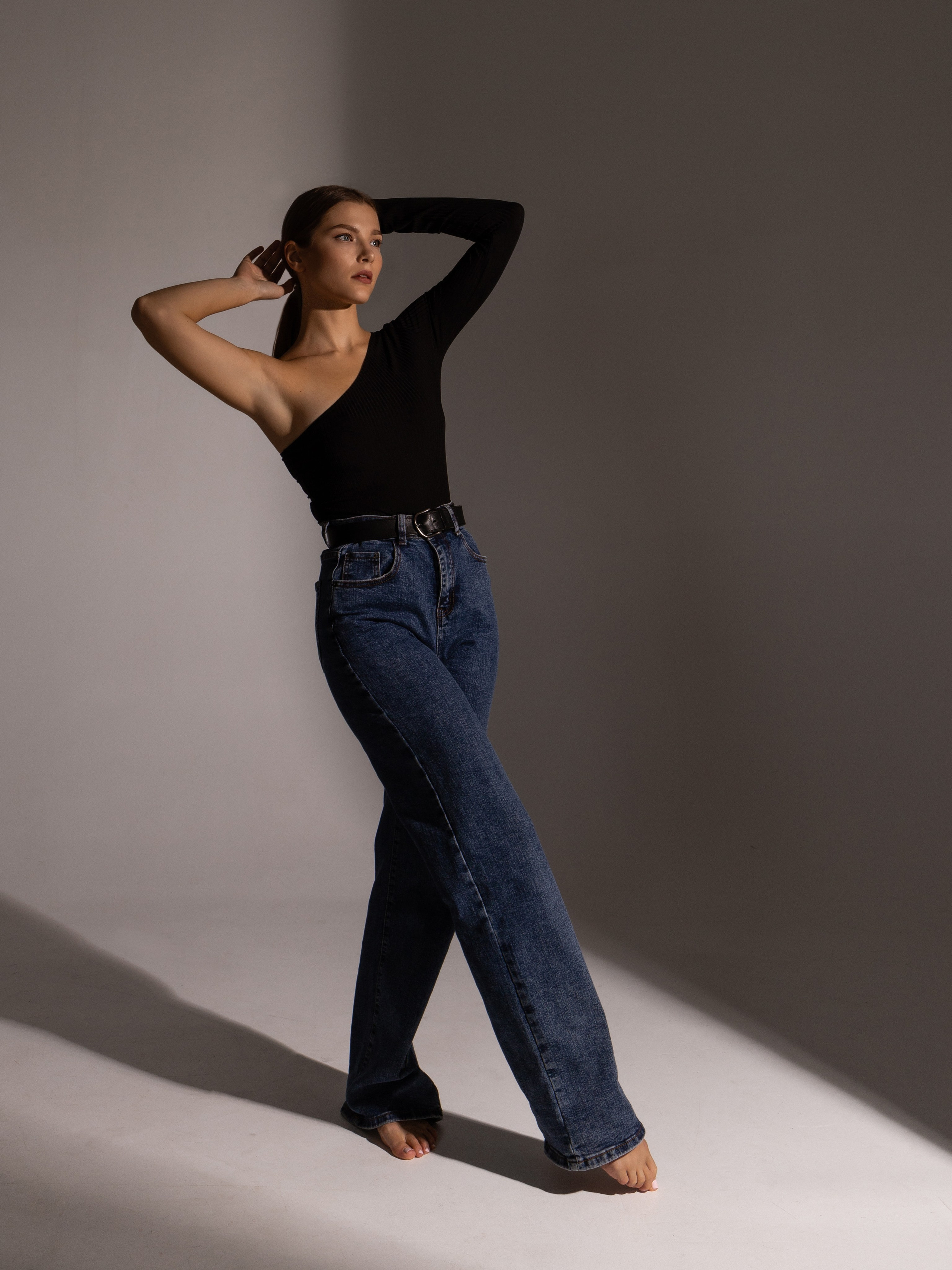 Оксана, 40-42 р-р, 165 рост. KED Production — продакшн из СПб. Создаём фото, видео и контент, который помогает брендам и селлерам продавать больше