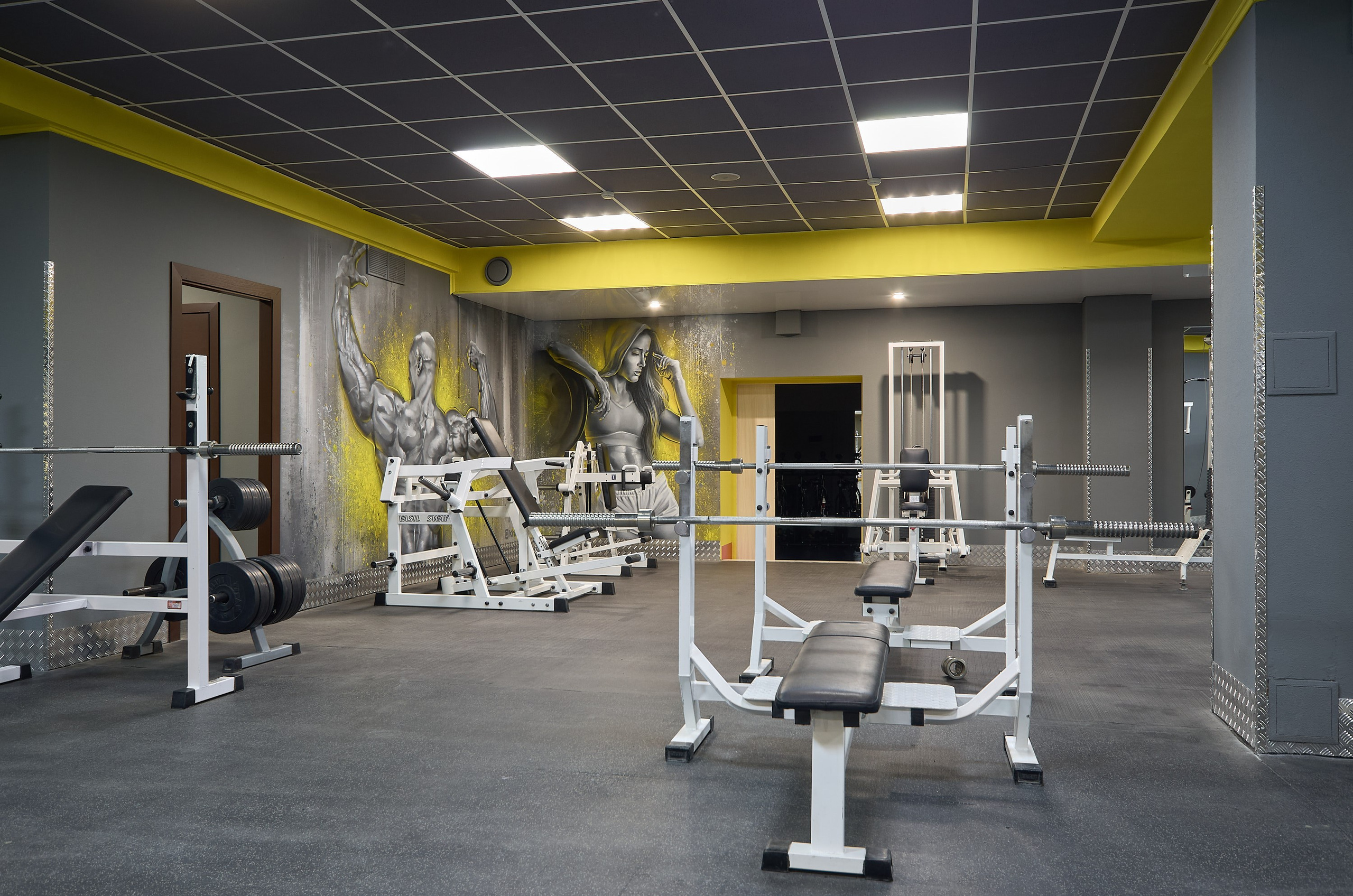Тренажерный зал «Форум фитнес». Абросимов Лев интерьерный и архитектурный фотограф