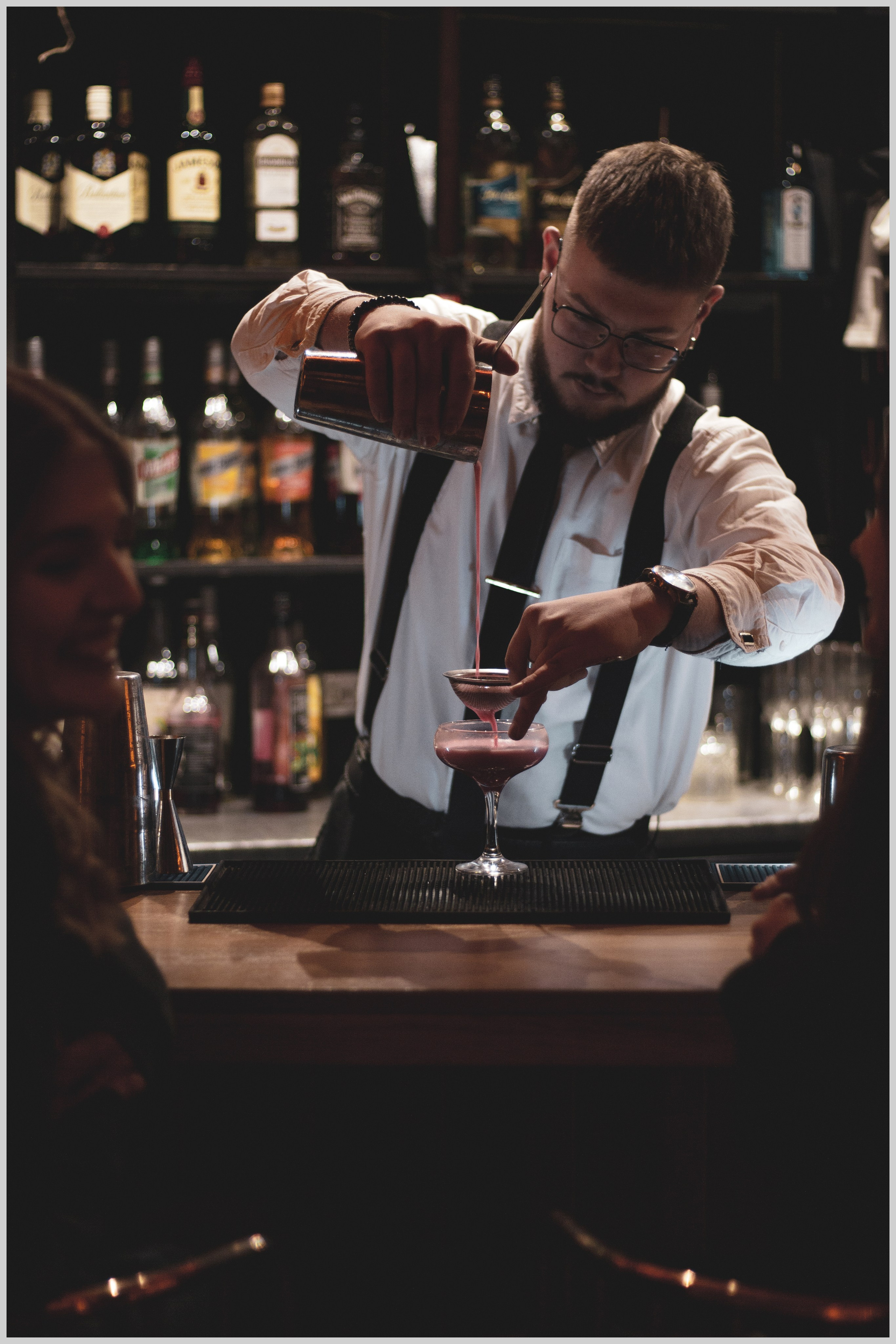 Портретный фотограф в Орле. Готовые фото за 3 дня! Помощь в позировании. Советы по организации