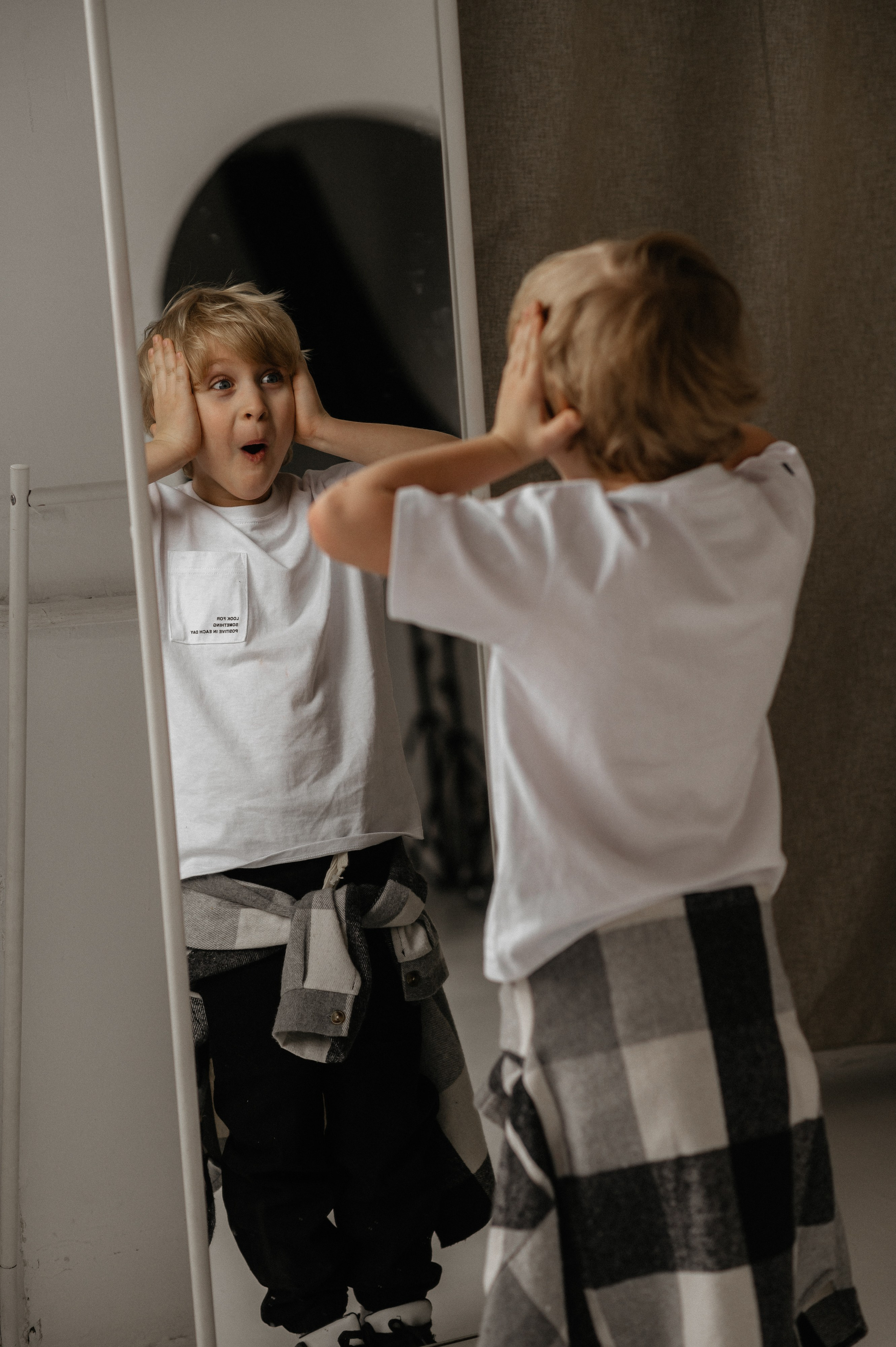 Мама и сын. Главная