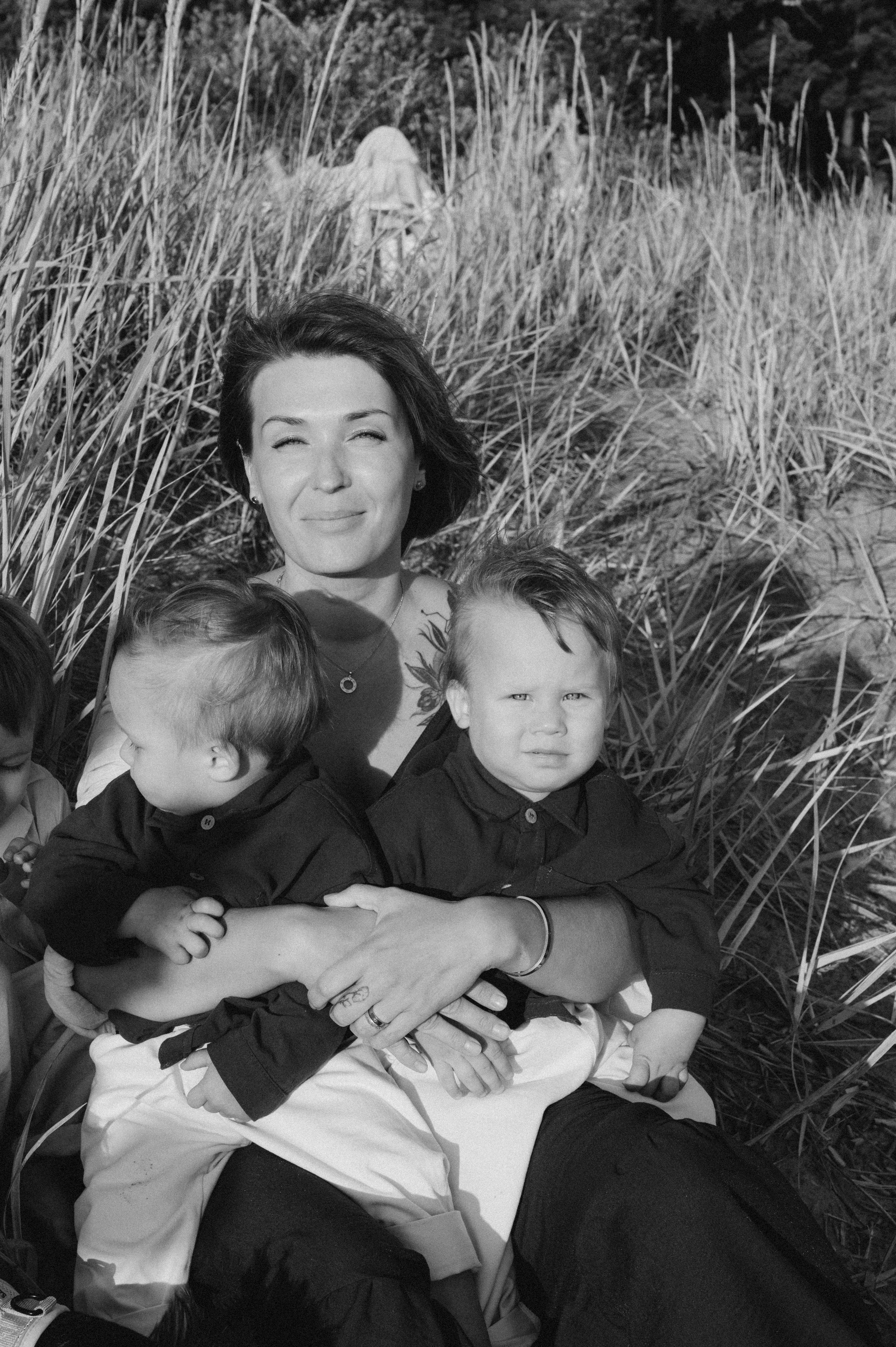 Алина. Профессиональный фотограф беременности в СПБ. Стильные фотосессии беременности в стиле минимализм и классическая фотография