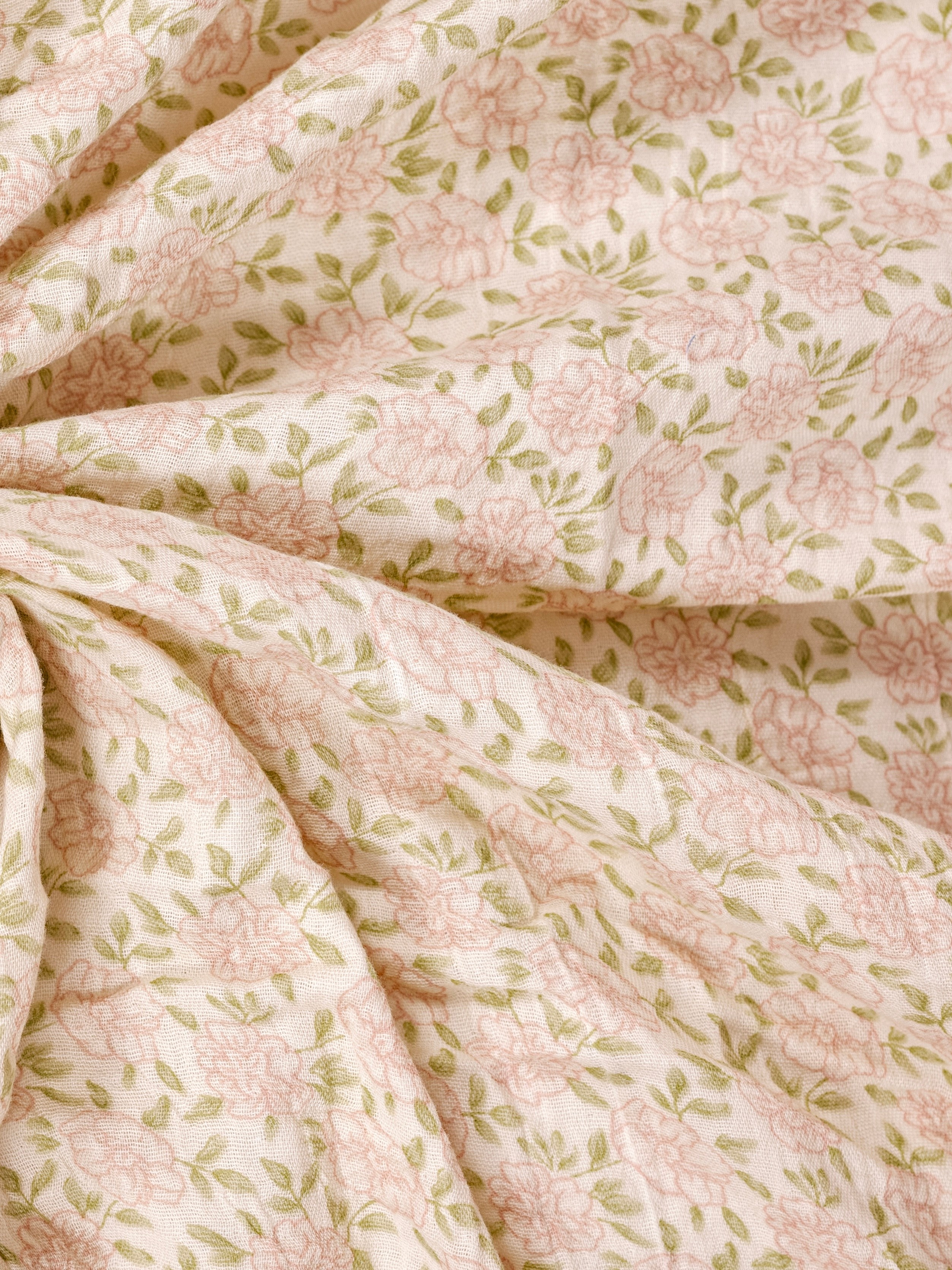 Съемка постельного. Предметный фотограф, фото для маркетплейсов Пятигорск, КМВ