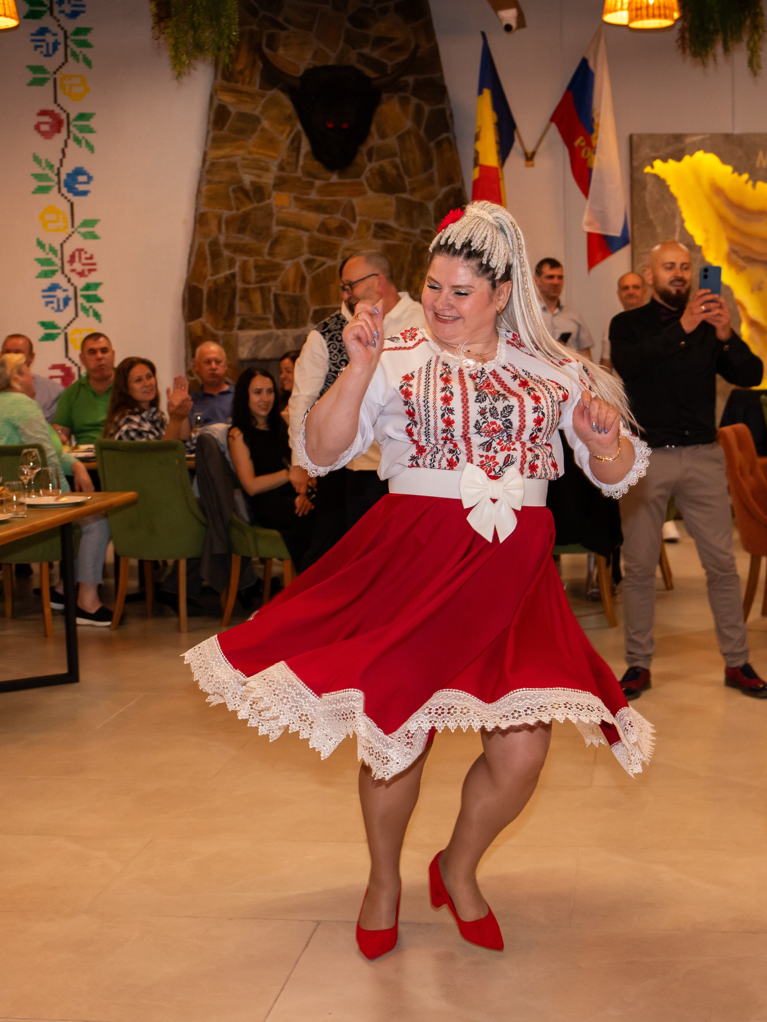 Открытие молдавского ресторана. Свадебный и семейный фотограф в Москве Мила Широких