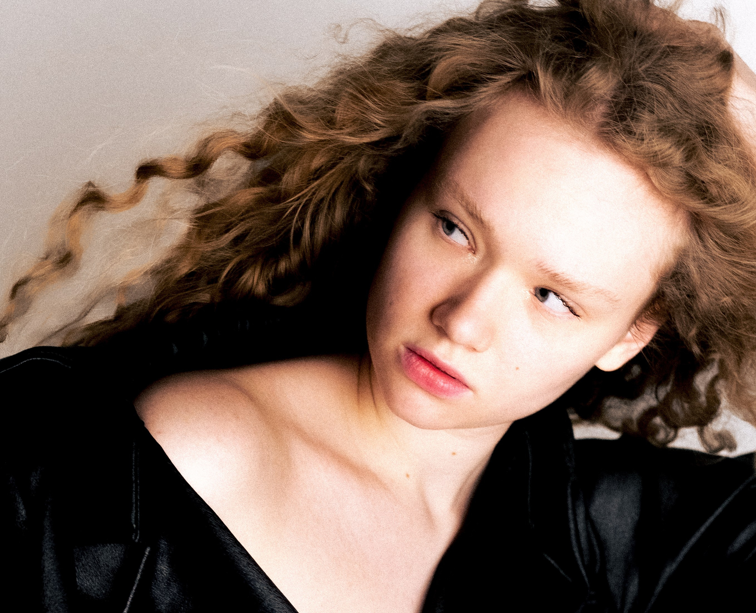 Commercial. Tatienne