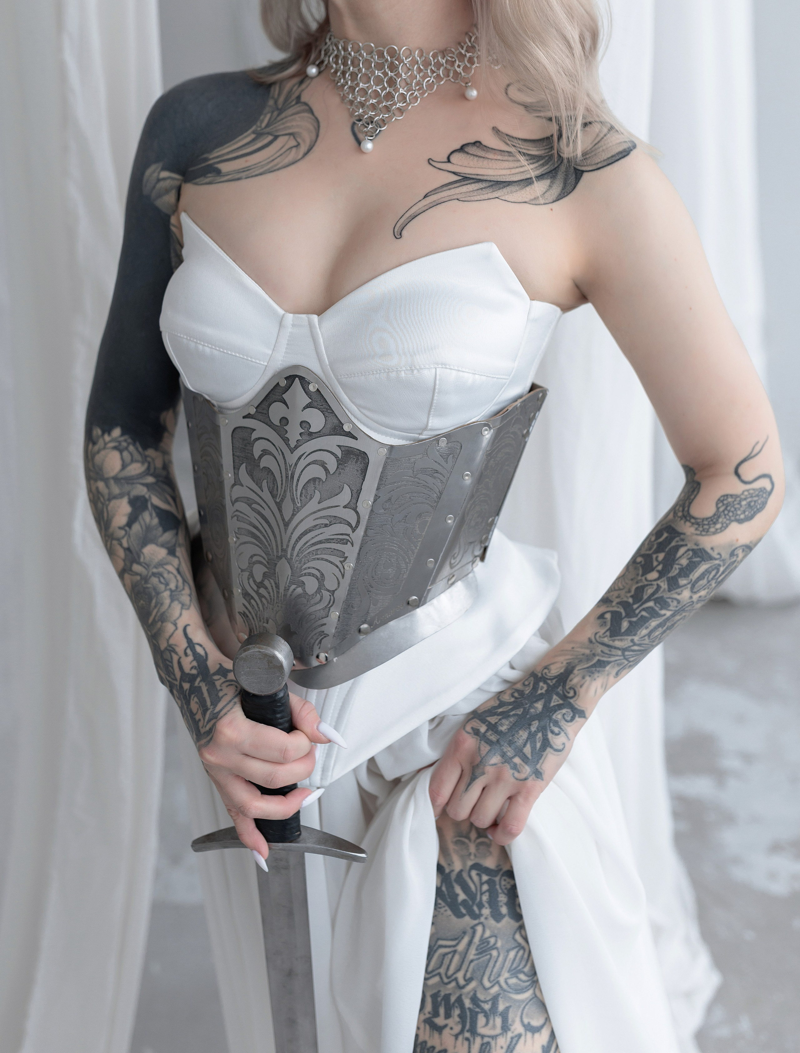 Корсет 'Armuros'. Лиза Бродская — фотограф в Москве