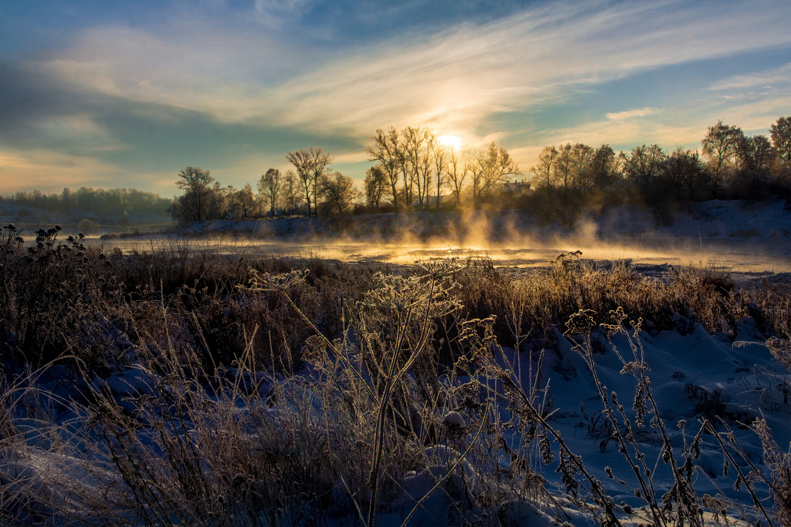 Nature of the Staritsa. Winter. Site of landscape photographer Pavel Krainikov